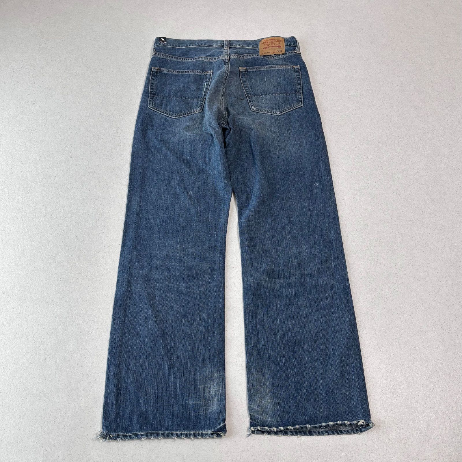 タグ付き 未使用品 Abercrombie & Fitch ストレートデニム ダメージ 