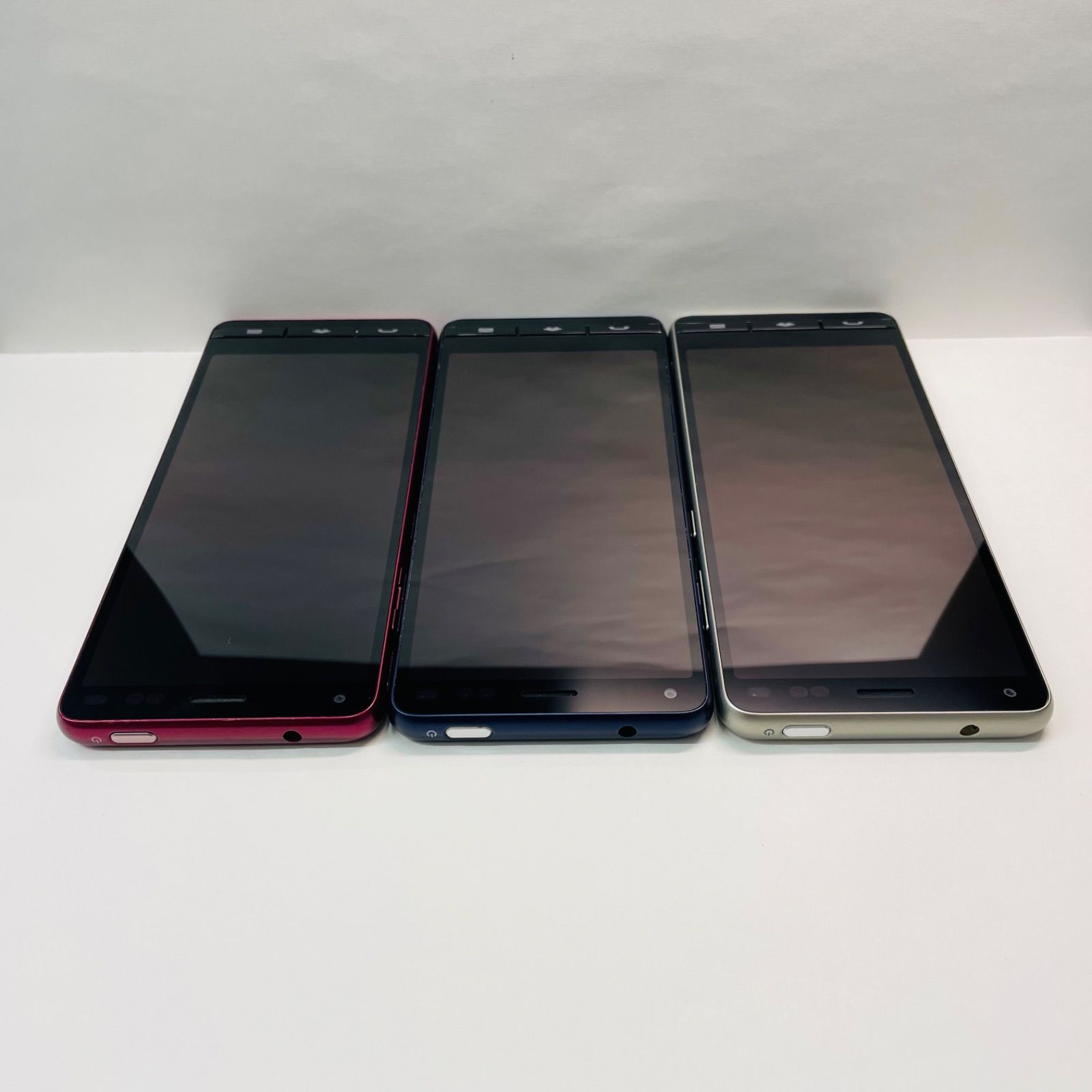 京セラ BASIO4 KYV47 SIMフリー 3台セット【中古】- メルカリ