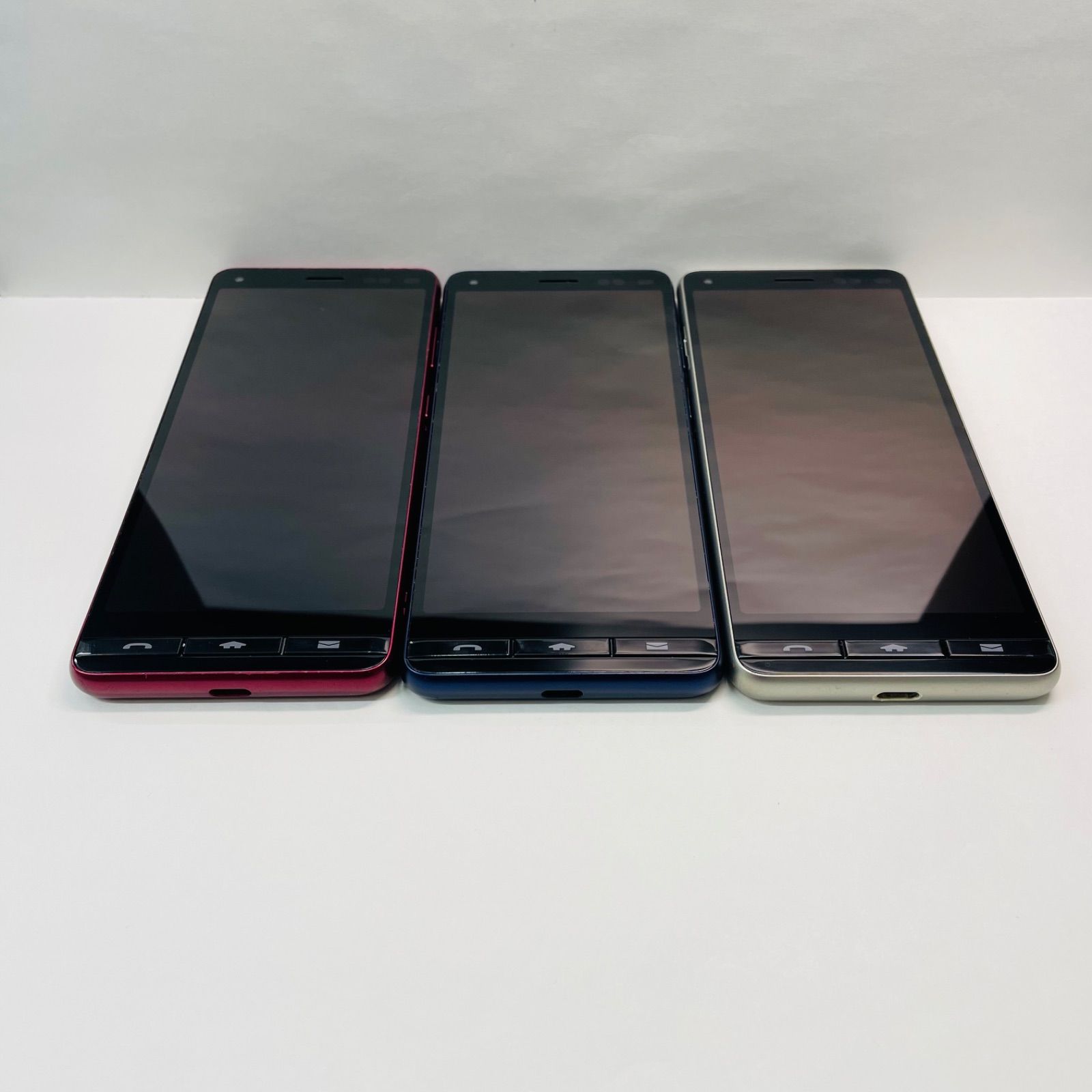 京セラ BASIO4 KYV47 SIMフリー 3台セット【中古】- メルカリ