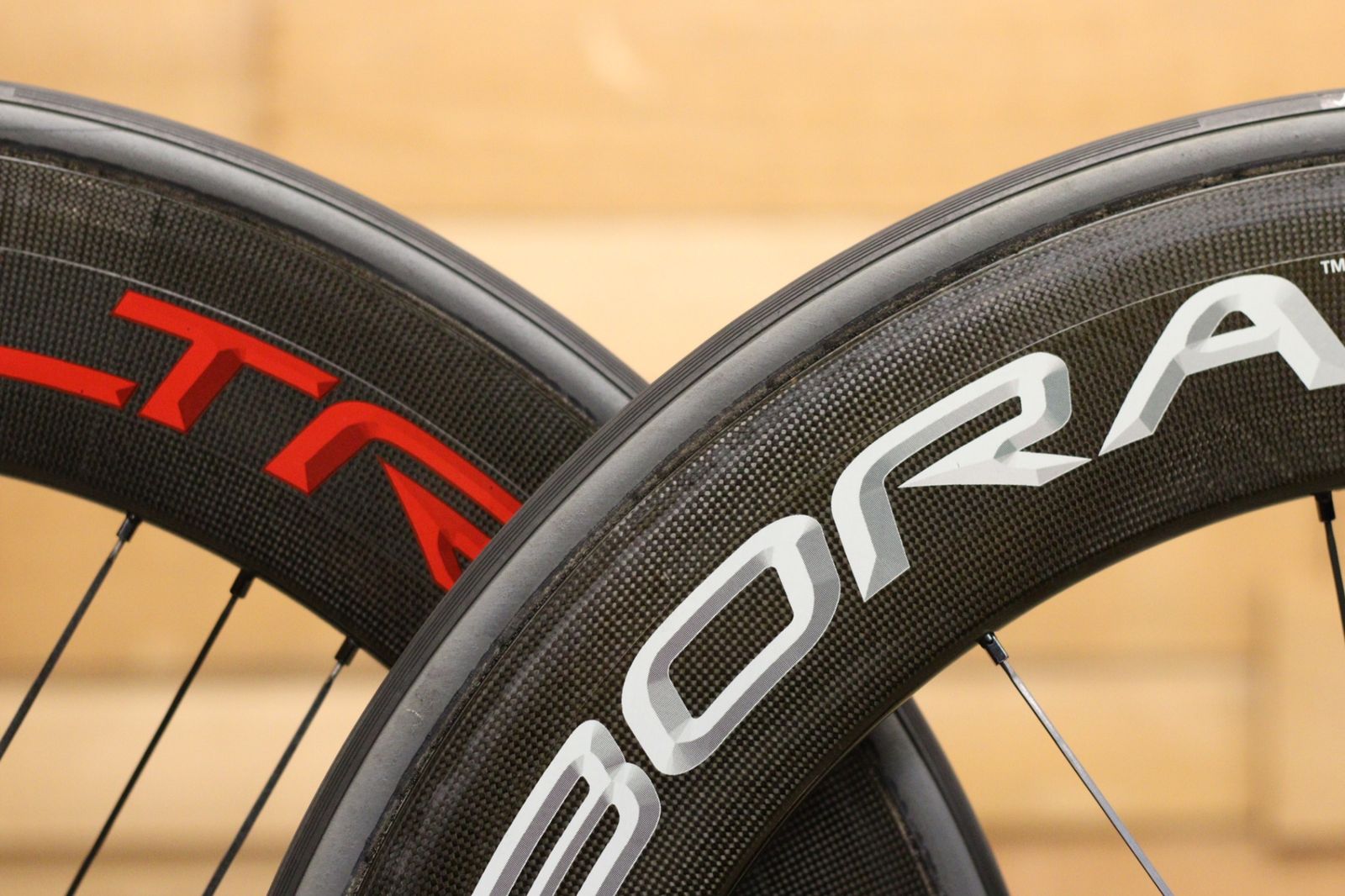 カンパニョーロ Campagnolo ボーラ ウルトラ BORA ULTRA 80 カーボン 