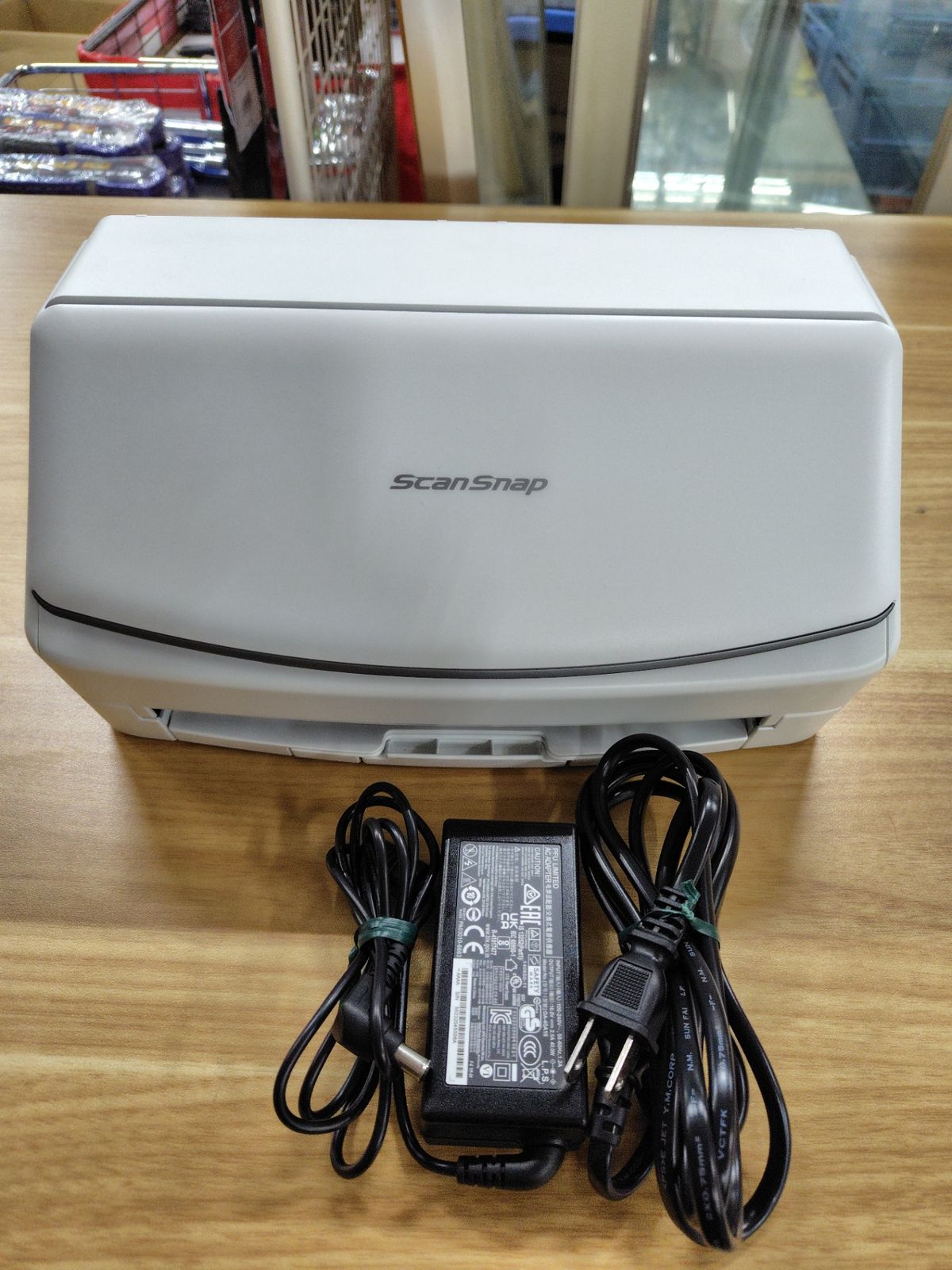 リコー PFU ドキュメントスキャナー ScanSnap iX1600 (White)　2023年製