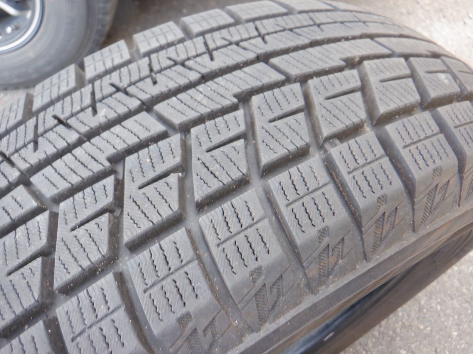 ヨコハマ　アイスガード ig60 215/55r17 18年製　劣化なし　バリ山 楽天市場】iceguard 6 ig60 215/55r17の通販