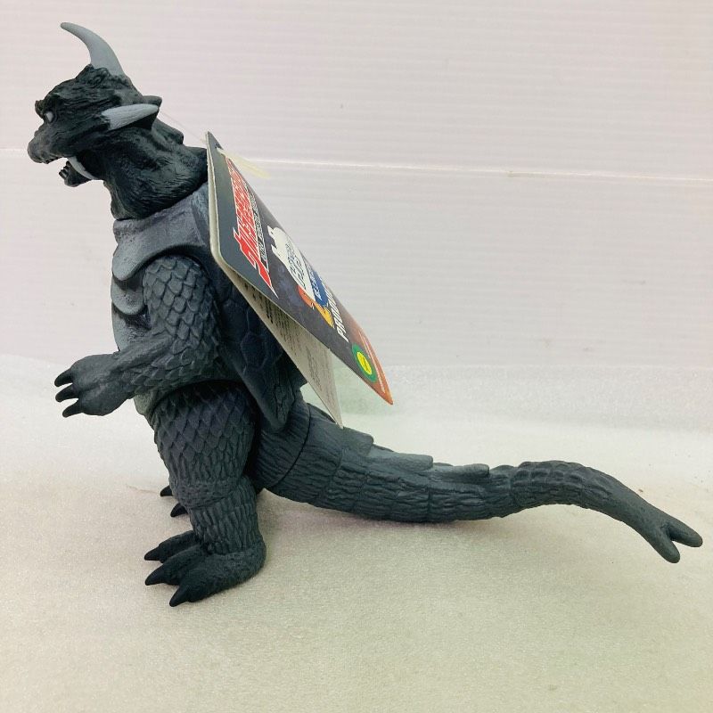 未使用品】【タグ付き】 ウルトラ怪獣シリーズ ゴメス モノクロ