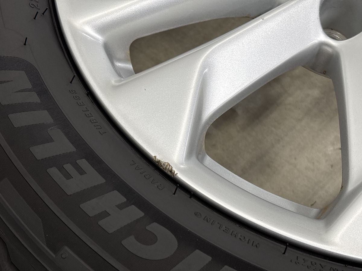 ニッサン エクストレイル 純正 17x6.5+45 ミシュラン 215/60 タイヤ
