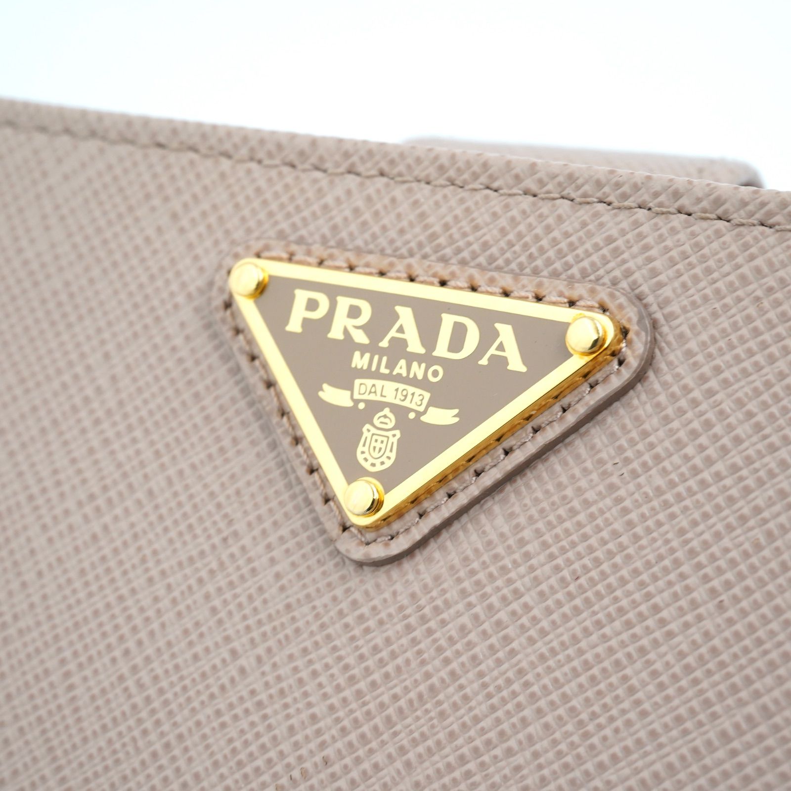 ✨Sランク・箱.保証書.ショップカード付き✨ PRADA ミニ財布