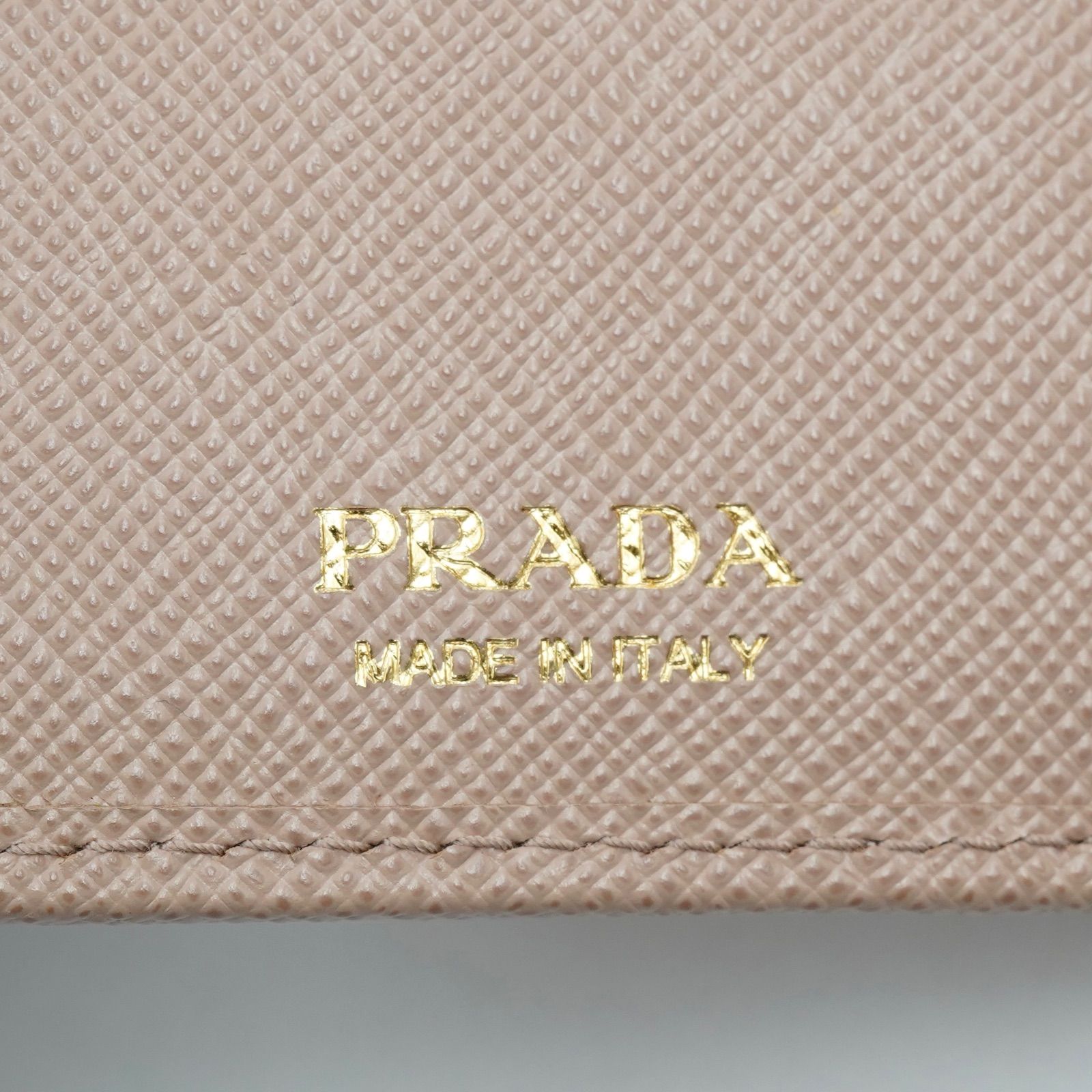 ✨Sランク・箱.保証書.ショップカード付き✨ PRADA ミニ財布