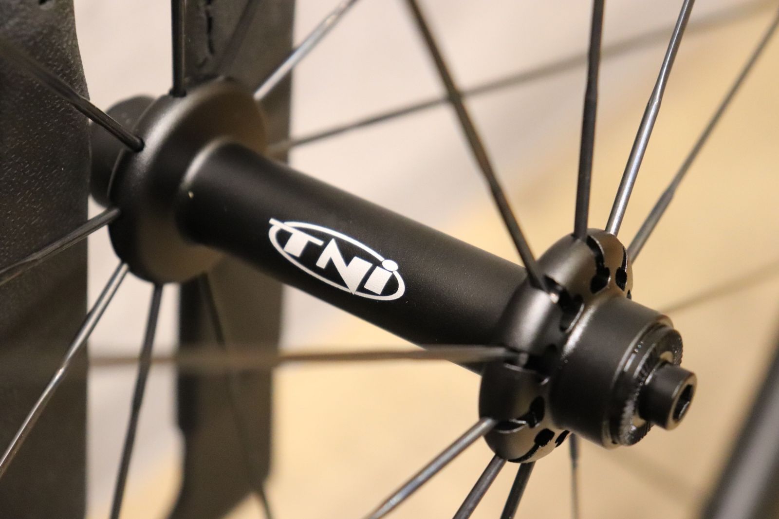 TNI ドラゴン Dragon 50 カーボン チューブラー ホイールセット シマノ 