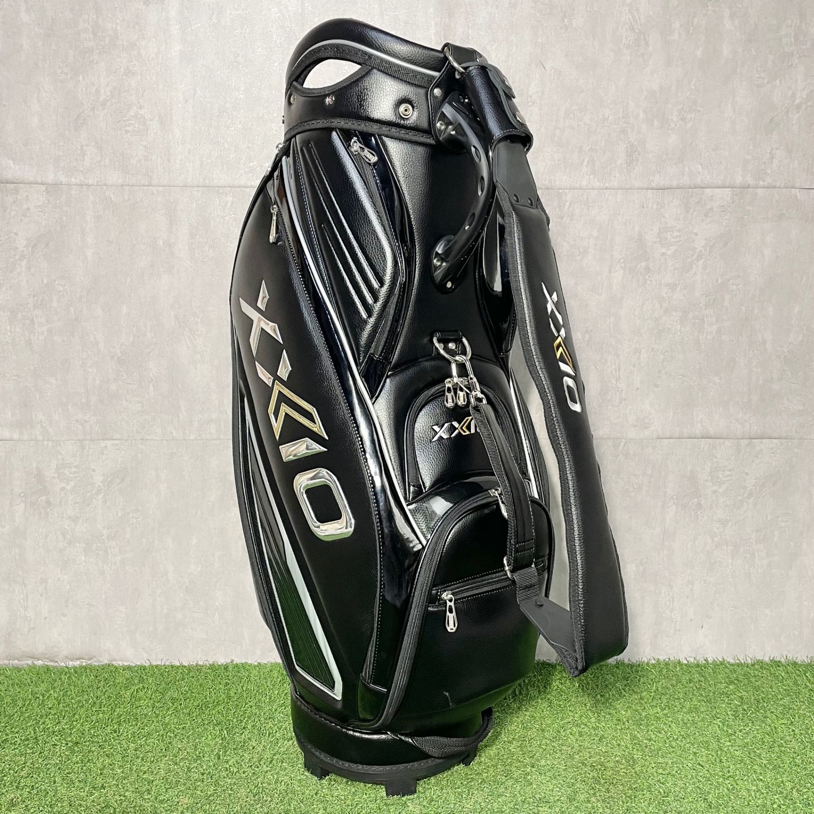 XXIO ブラック ゴルフバッグ XXIO ゼクシオ キャディバッグ ゴルフバッグ ブラック DUNLOP