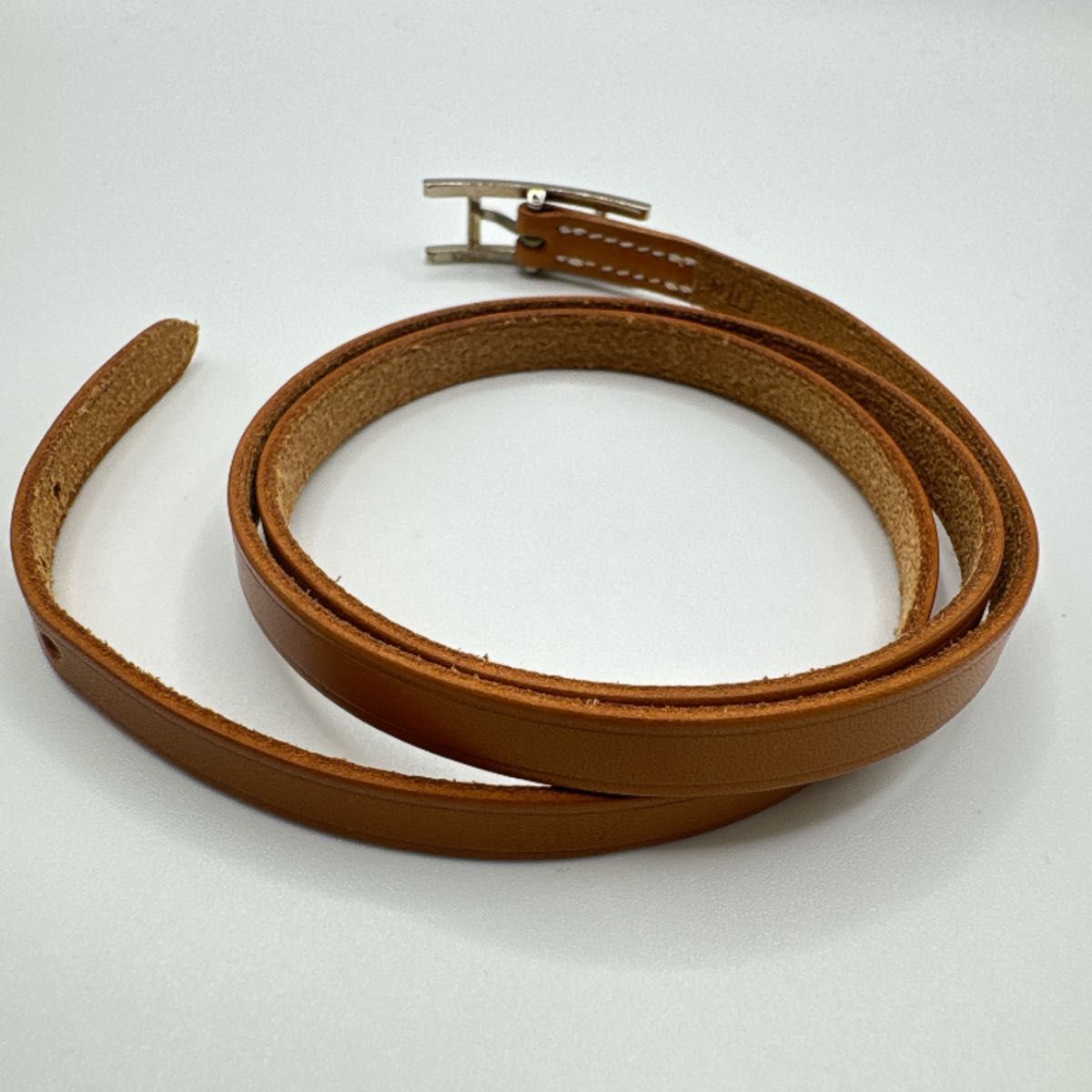 HERMES エルメス アピ 4連 ブレスレット レザー シルバー 美品 - メルカリ