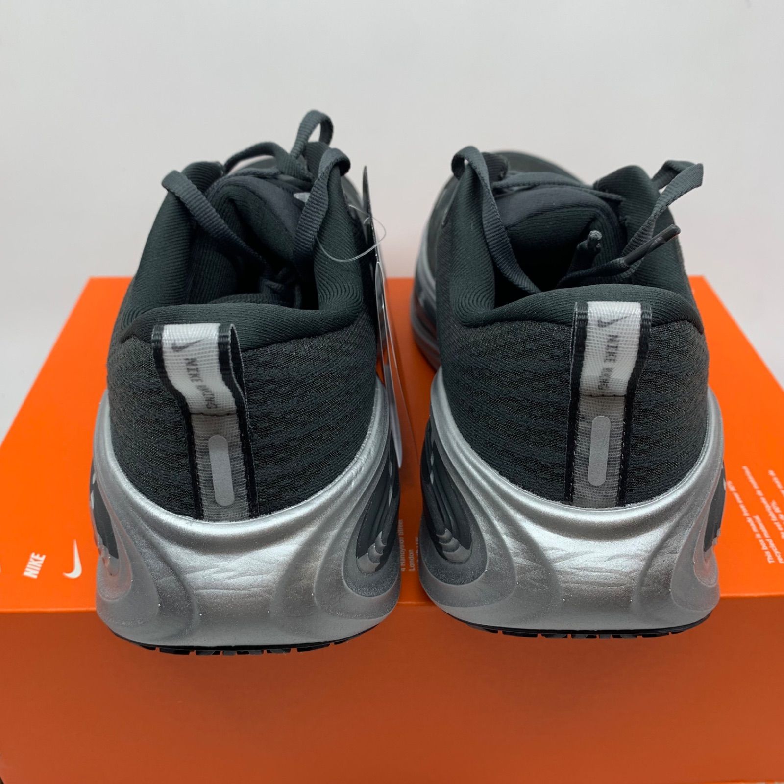 26cm ナイキ ボメロプラス NIKE VOMERO PLUS ランニング シューズ