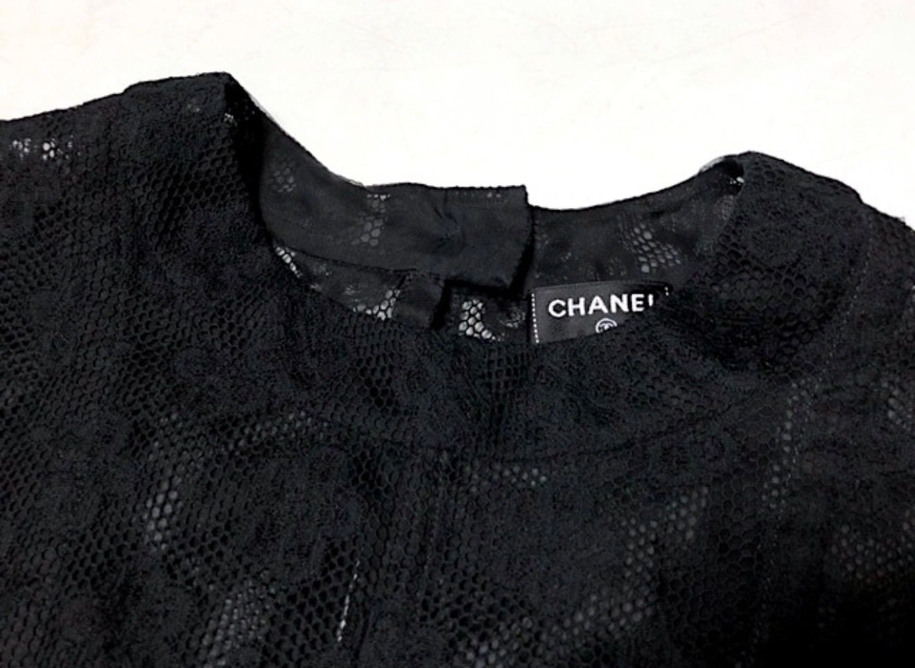 CHANEL 98P ノースリーブ トップス シルク100% ココマークブラック CHANEL（トップス）のフリマアイテム一覧