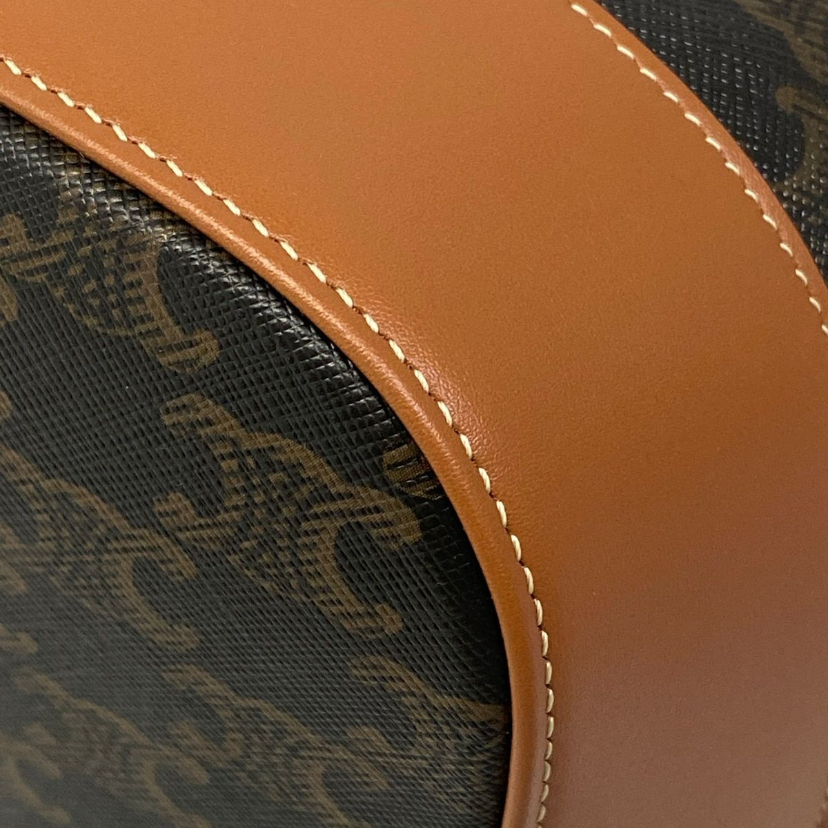CELINE(セリーヌ) ショルダーバッグ美品  ミディアム バケット トリオンフキャンバス 191132CAS.04LU タン(ブラウン) CELINE - CELINE(セリーヌ) ショルダーバッグ美品 ミディアム バケット
