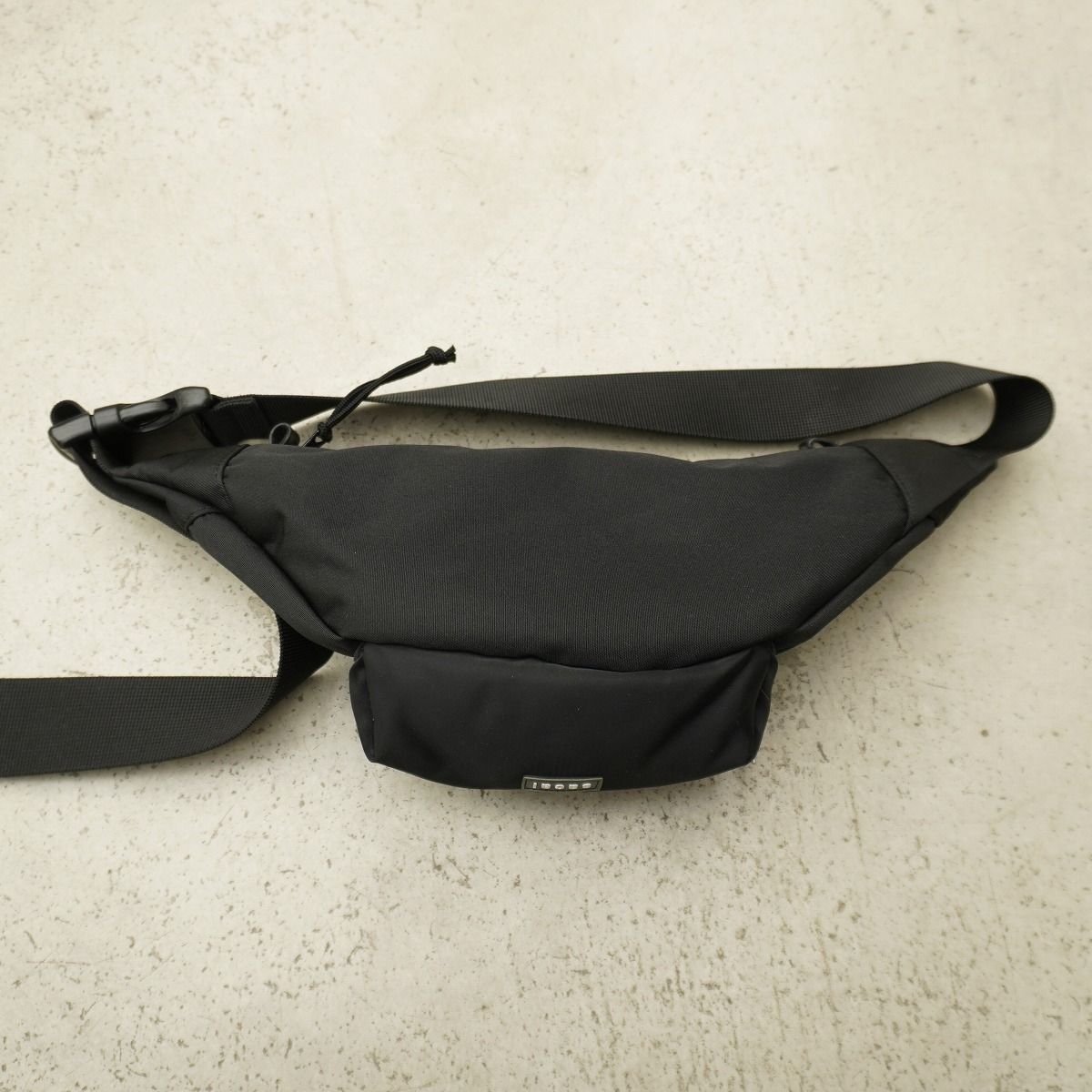 美品2025年 Sacai サカイ POCKET BUM BAG ウエスト ボディ バッグ 