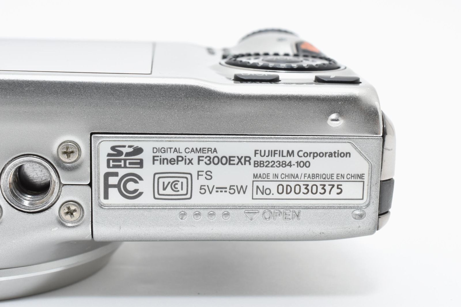 完動品】FUJIFILM FinePix F300EXR シルバー☆光学15倍ズーム・爆速AF 