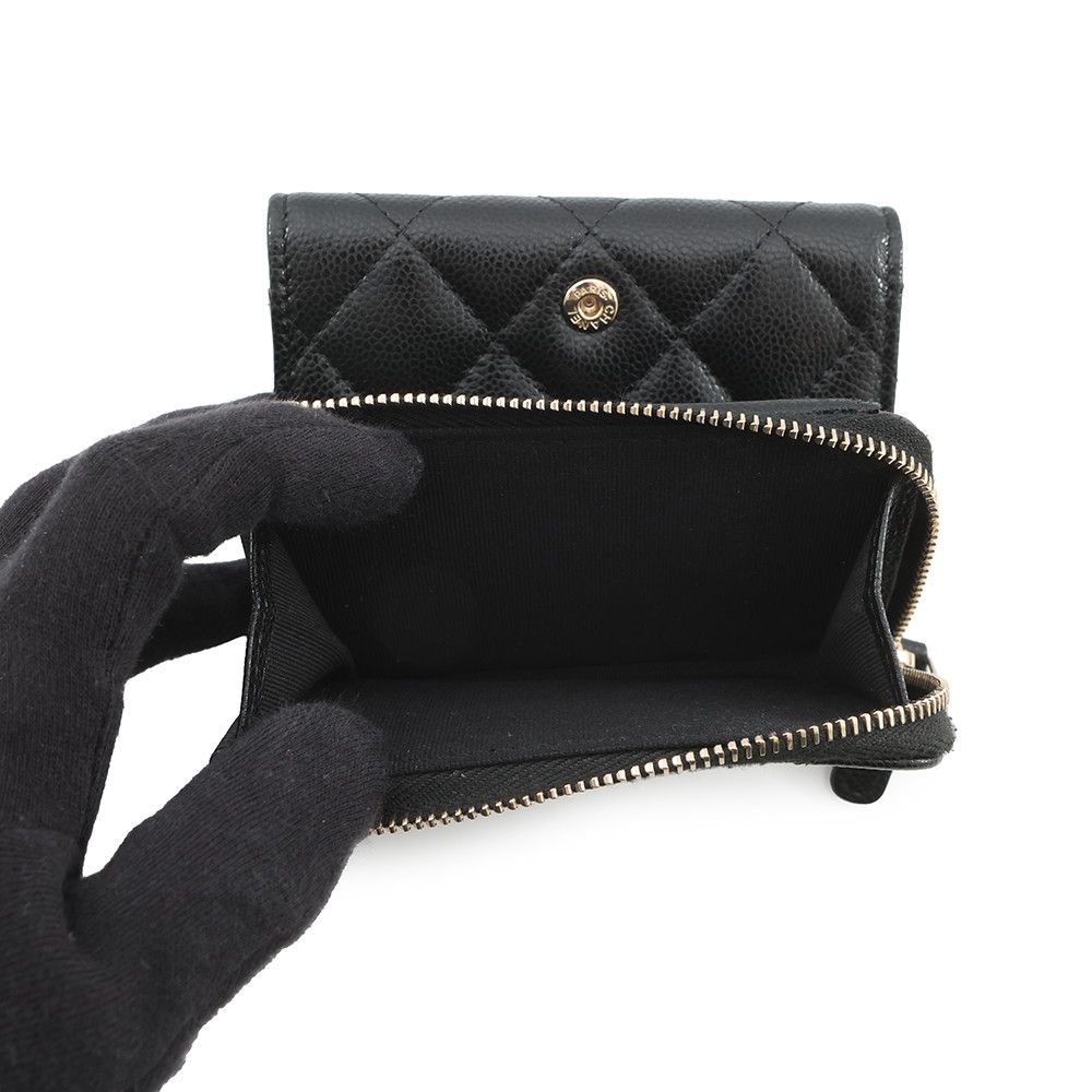 シャネル 三つ折り財布 クラシック スモール フラップ ジップウォレット キャビアスキン AP3177 CHANEL 財布 黒 シャネル 三つ折り財布 クラシック スモール フラップ ジップ