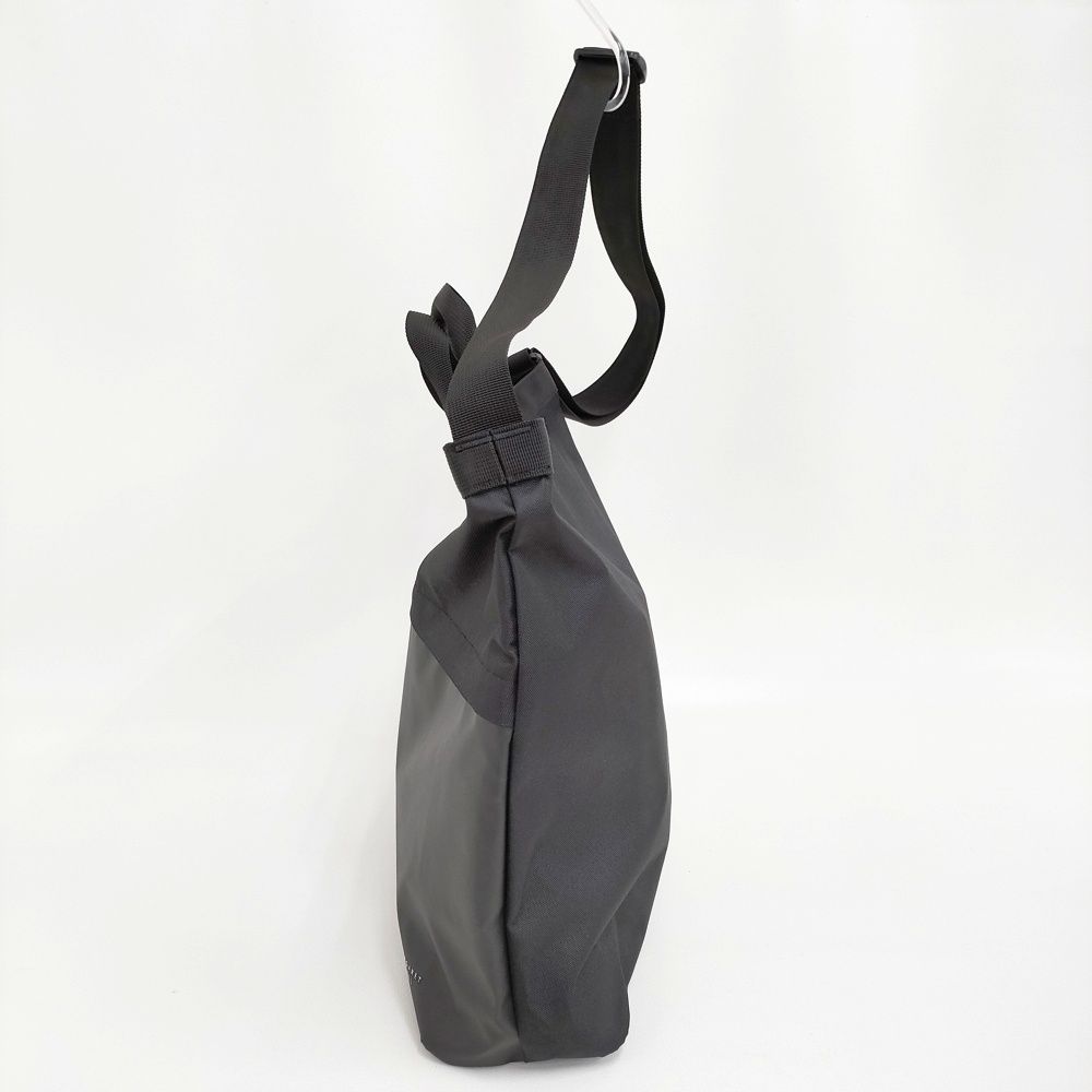 MARGARET HOWELL/Mizuno RECYCLE POLYESTER CANVAS 定価20900円 578-5135007 ショルダーバッグ 25SS ブラック レディース マーガレットハウエル/ミズノ【中古】6-0401G♪ MARGARET HOWELL/Mizuno RECYCLE POLYESTER CANVAS 定価20900円 578