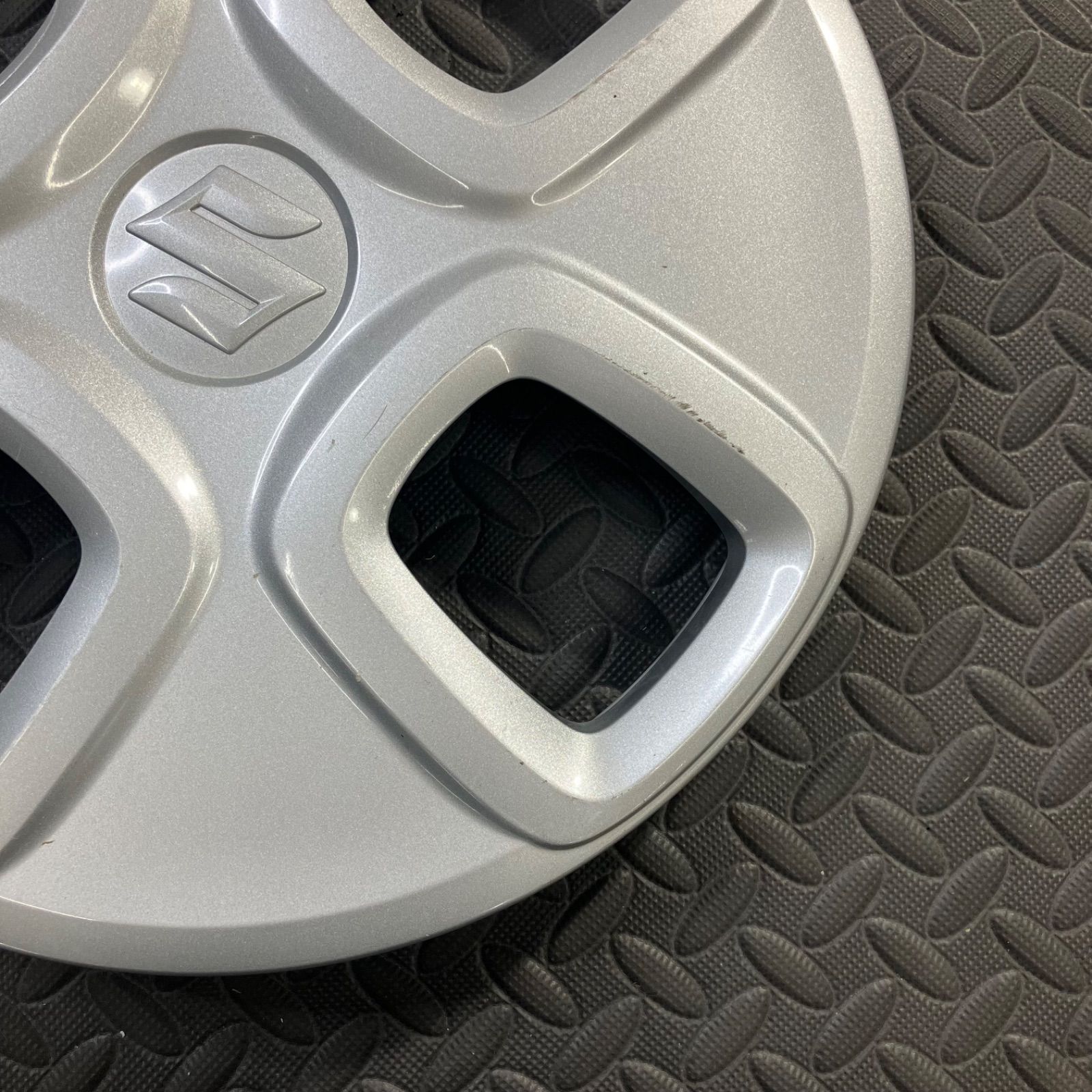 スズキ アルトHA36S ホイールキャップ ホイールカバー 純正 中古部品 