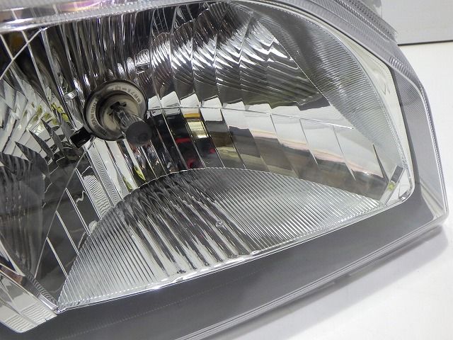 S510P ハイゼットトラック 右側ヘッドライト 純正品番81130-B5150