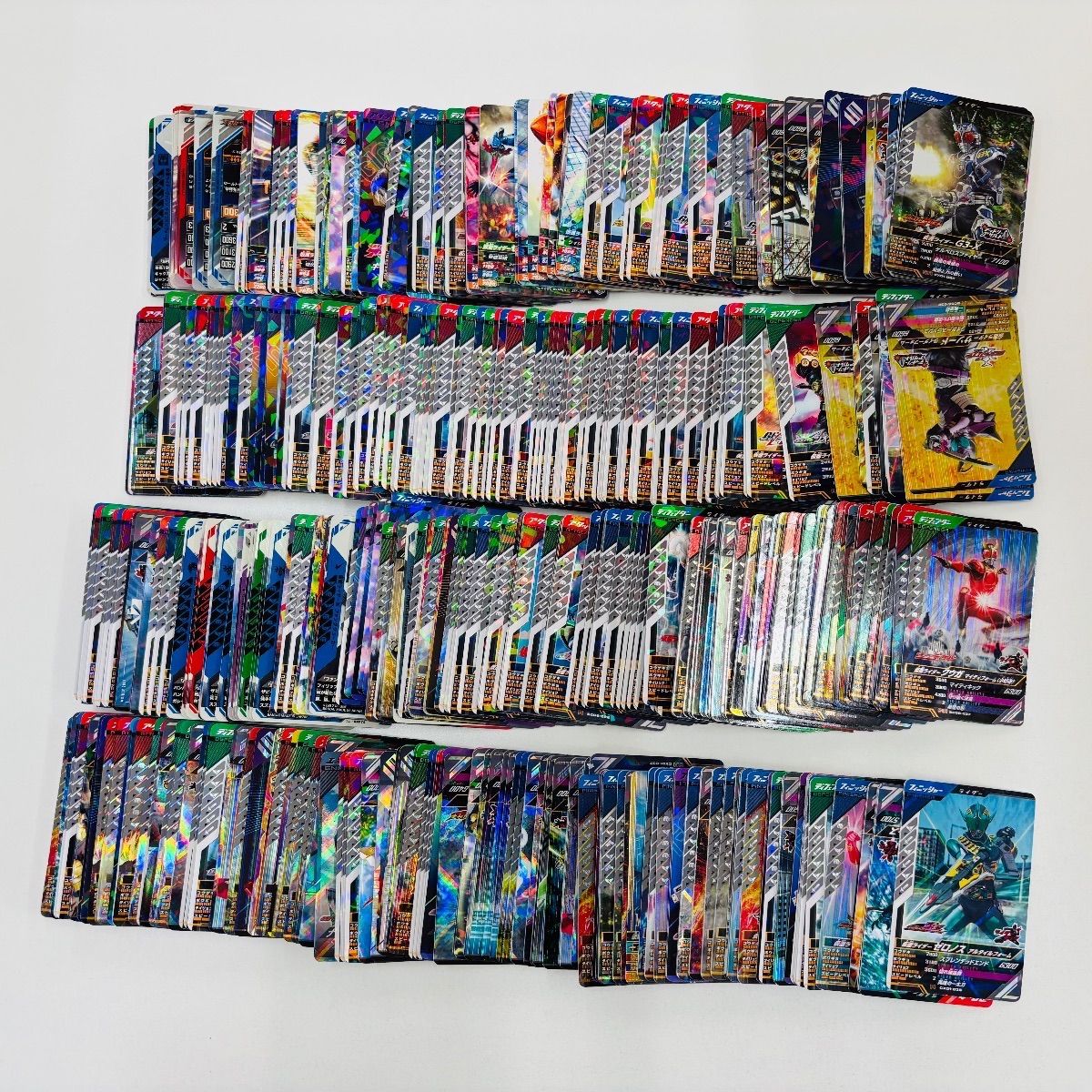 大量・まとめ売り】仮面ライダー ガンバレジェンズ 約1233枚 カード