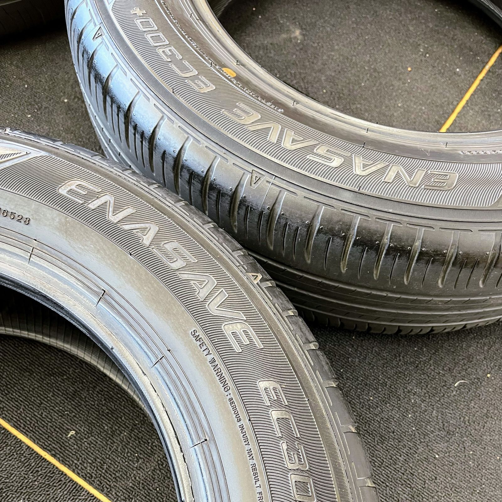 送料無料】【195/65R16】中古 サマータイヤ 4本セット(2本ずつ2セット 