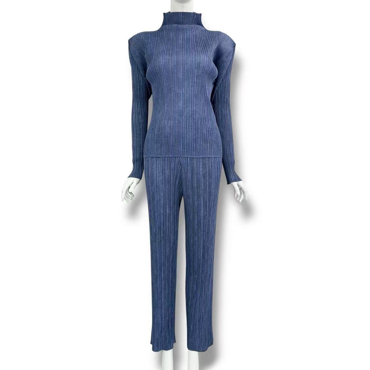 PLEATS PLEASE(プリーツプリーズ) ネイビー サイズ3 極美品 PLEATS