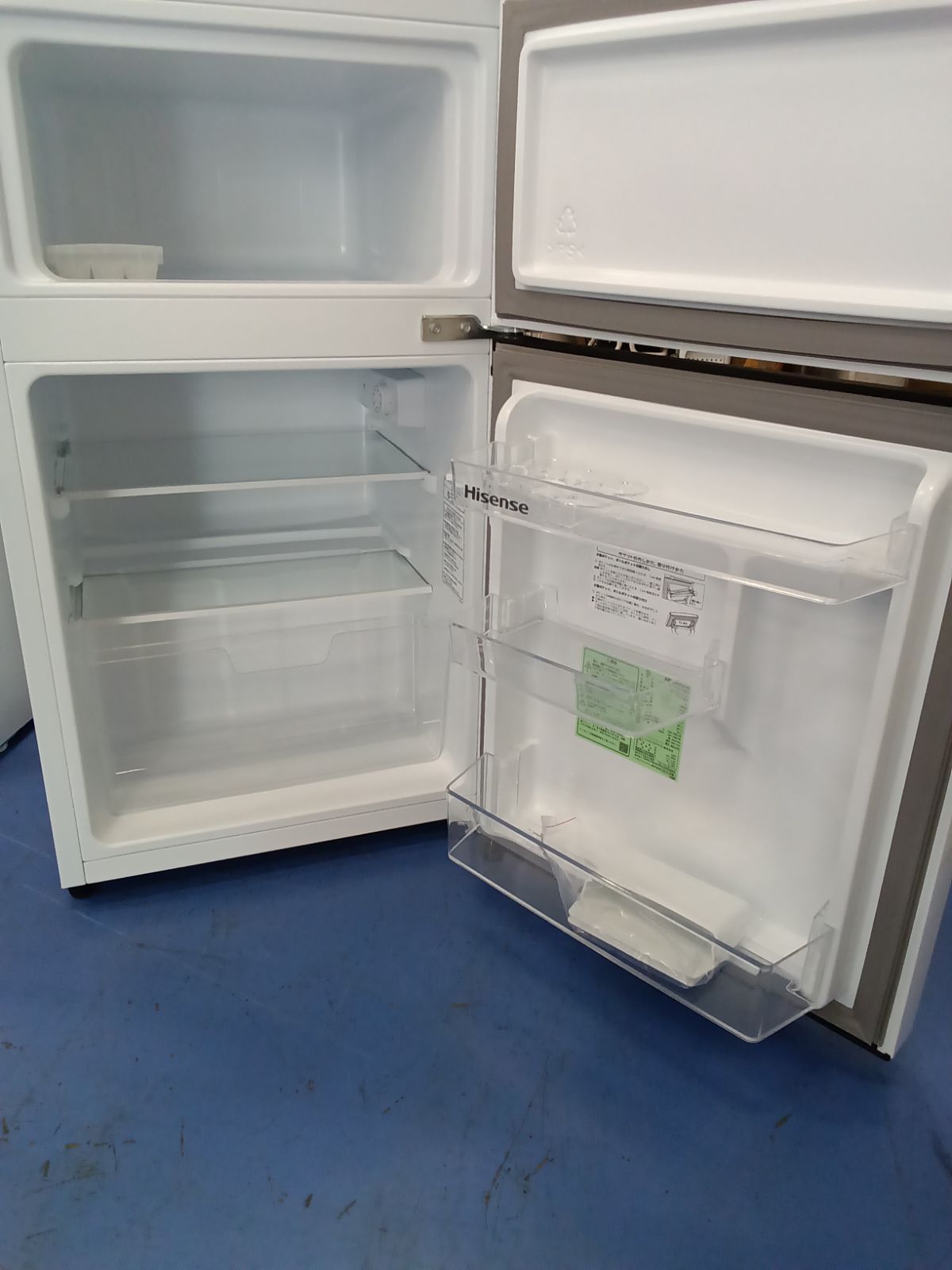 ★リユースのサカイ横浜南店★YM2008 Hisense 冷蔵庫 HR-B91E3W 87L 23年製 動作確認／クリーニング済み ☆関東地域限定販売☆リユースのサカイ横浜南店☆ Hisense 冷蔵庫 HR