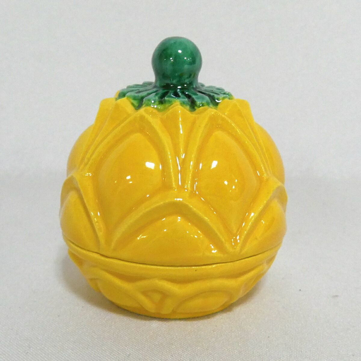 四月の特売品】平安 中村翠嵐作 交趾 蕗の薹香合 形物香合 フキノトウ