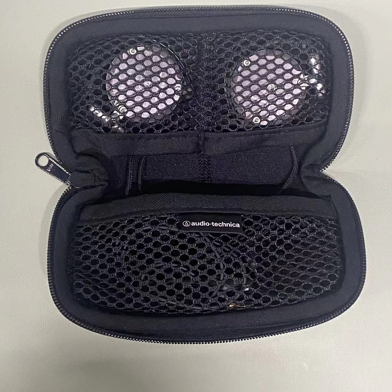 【希少】Audio-Technica ATH-EM7 ケース付き　ペルソナ3 希少】Audio-Technica ATH-EM7 ケース付き ペルソナ3 - メルカリ