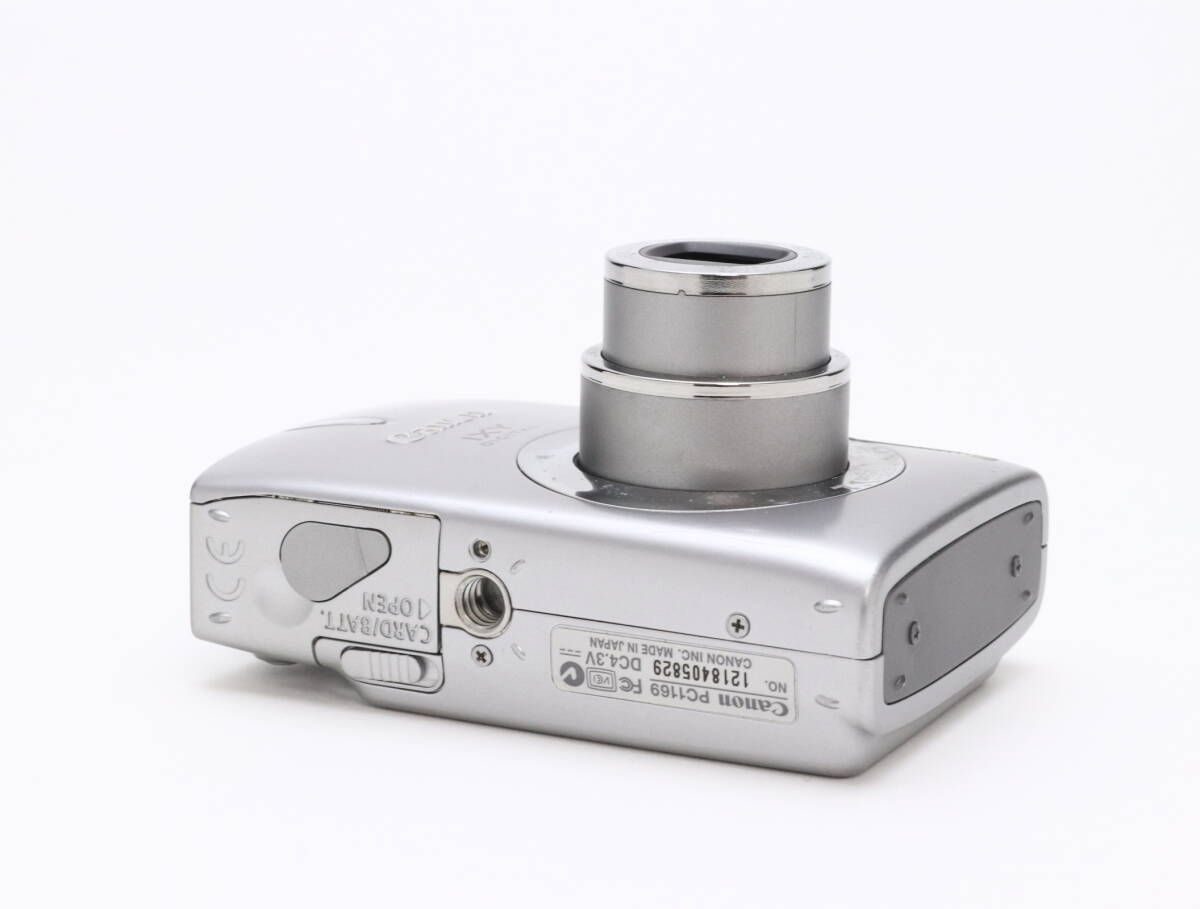 【ジャンク品】Canon　デジカメ　IXY700 D (ジャンク) Canon キヤノン IXY DIGITAL 700 シルバー 返品不可 44