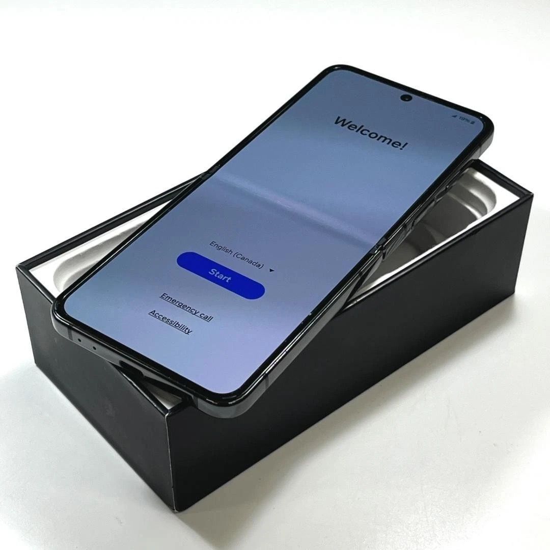 フェア品】Galaxy Z Flip4 512GB｜SIMフリー - メルカリ