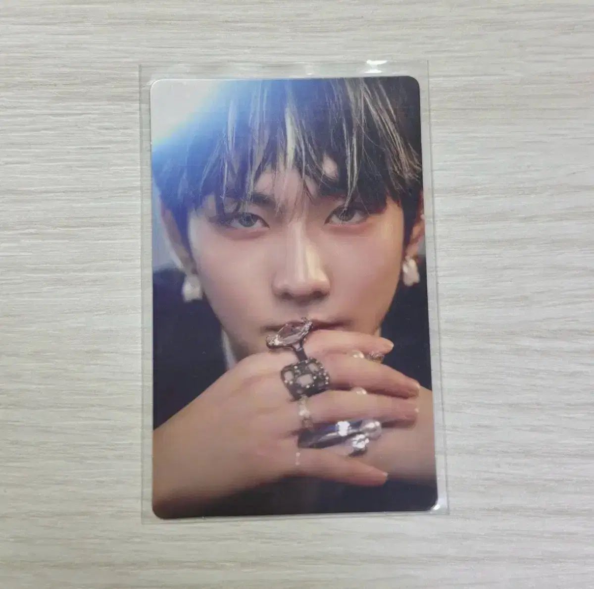 enhypen dark blood ジョンウォン　トレカ　セミコンプ ENHYPEN - JUNGWON DARK BLOOD SPECIAL SHOWCASE Photocard Authentic