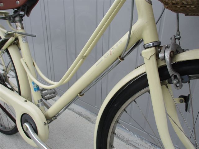 F26★限定特価　整備済み★ブリヂストン　カジュナロイヤル★ 中古自転車 【　26インチ　アイボリー　 】 F26☆整備済み☆完成車発送☆中古シティ自転車【ブリヂストン カジュナ