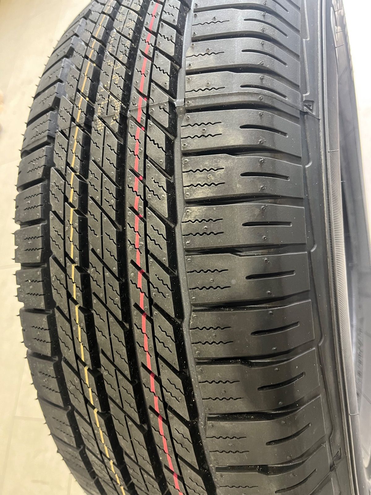 Jpr R16 【大特価!!】新車外し DUNLOP AT23 265/70 R16 ランクル70新車外し - メルカリ