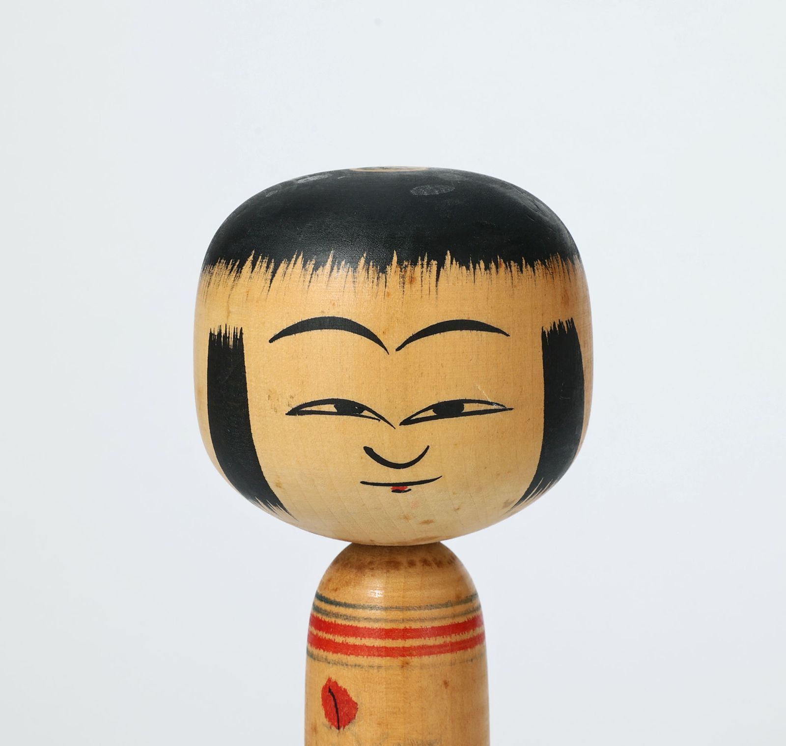 こけし 肘折系 小林定雄(1933ー2020) 高さ21.5cm | KOKESHI こけし 肘折系 小林定雄(1933ー2020) 高さ21.5cm | KOKESHI
