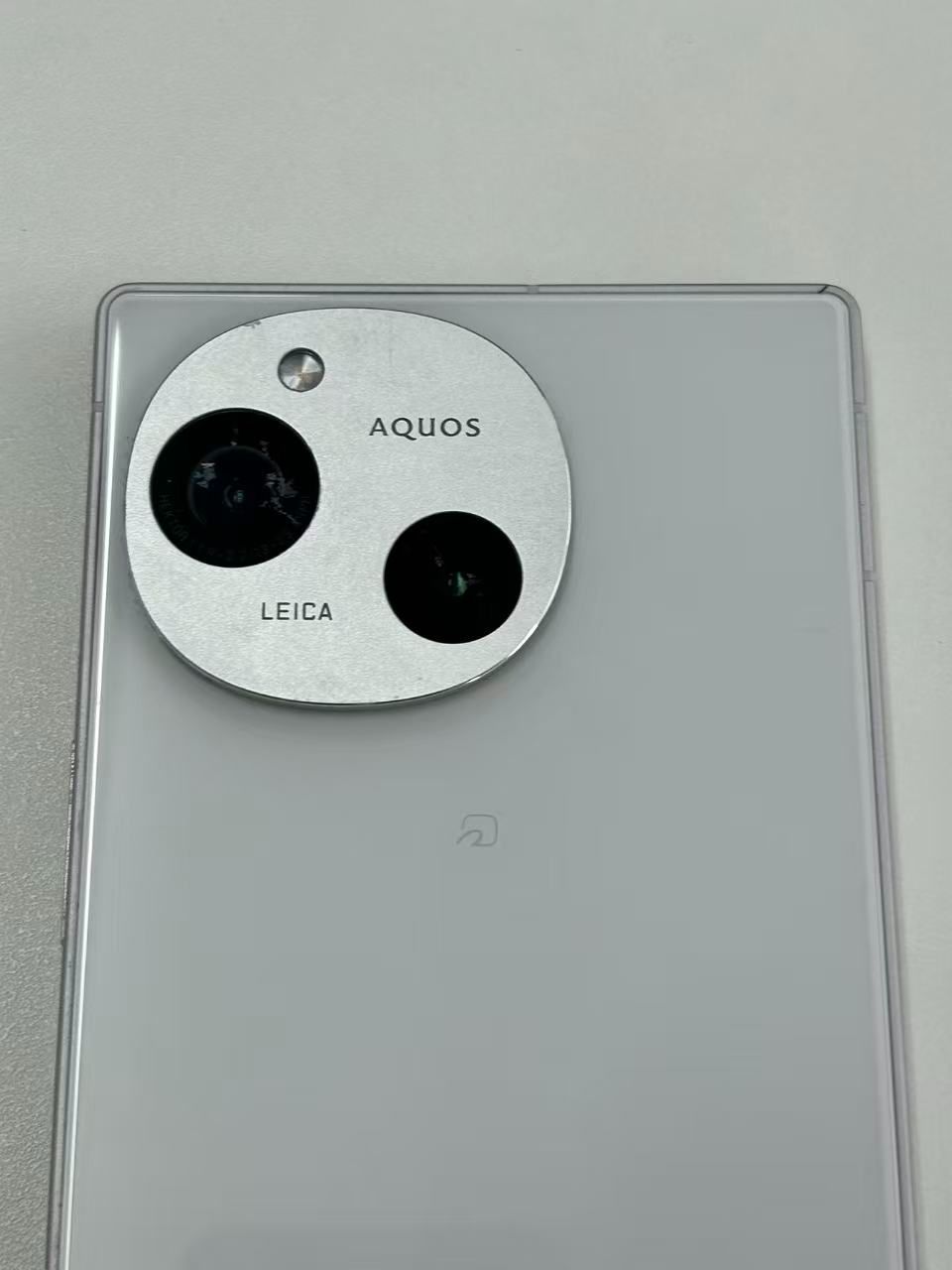 【ジャンク品】AQUOS R9 ジャンク】AQUOS R9 ホワイト 動作未確認 - メルカリ