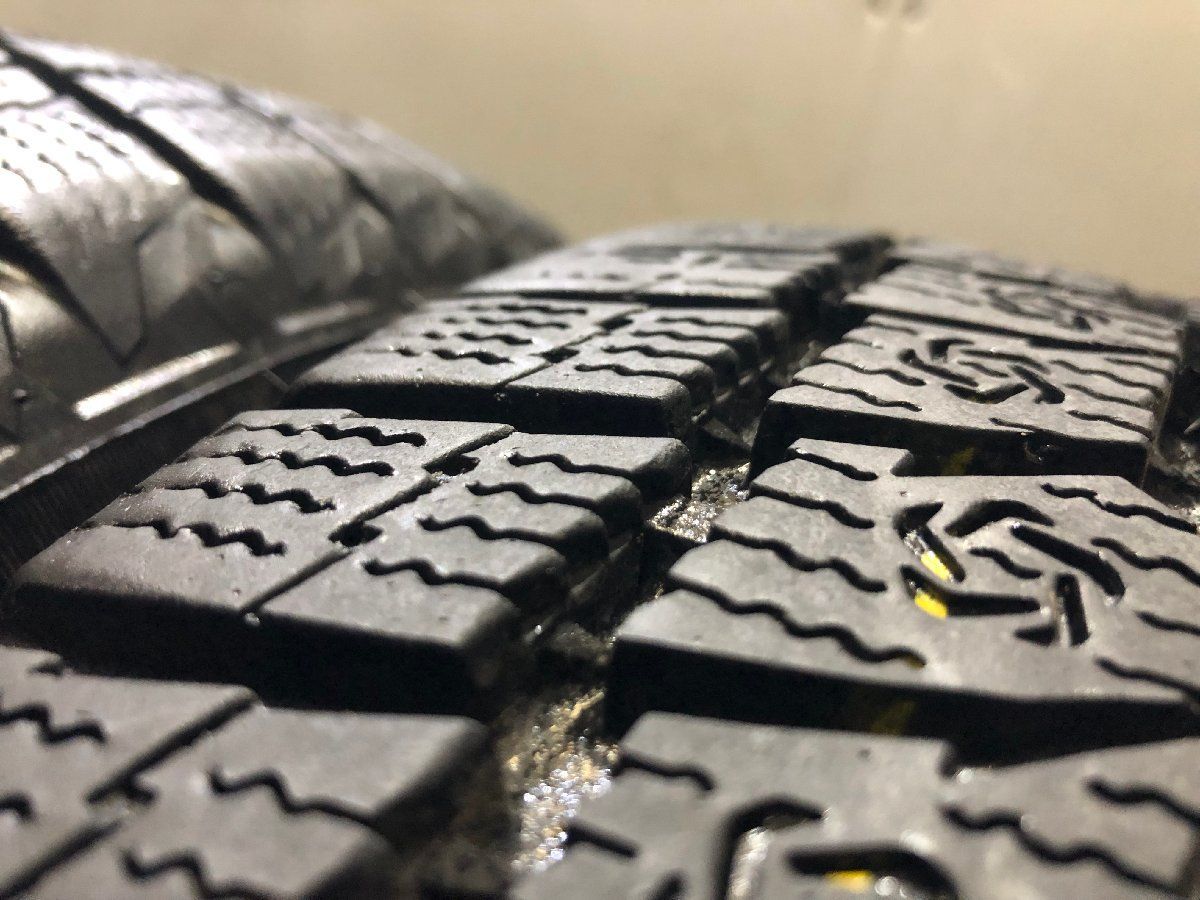 即日発送【新品】2025年製 TOYO OBSERVE Gsi-6 215/60R17 96H 17インチ スタッドレス 4本 カローラクロス T31エクストレイル等　(STX030) 即日発送【新品】2025年製 TOYO OBSERVE Gsi-6 215/60R17 96H 17インチ