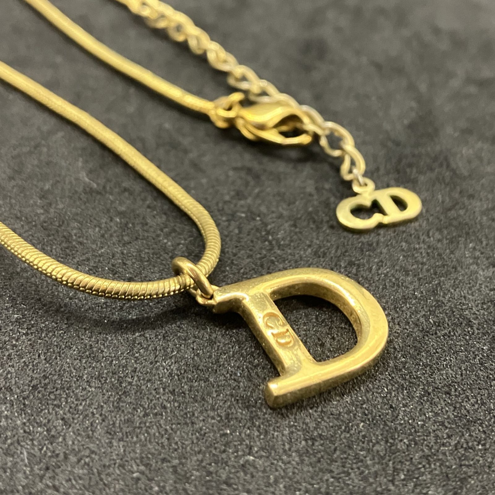 希少 Christian Dior ディオール ネックレス Dロゴモチーフ ゴールド系