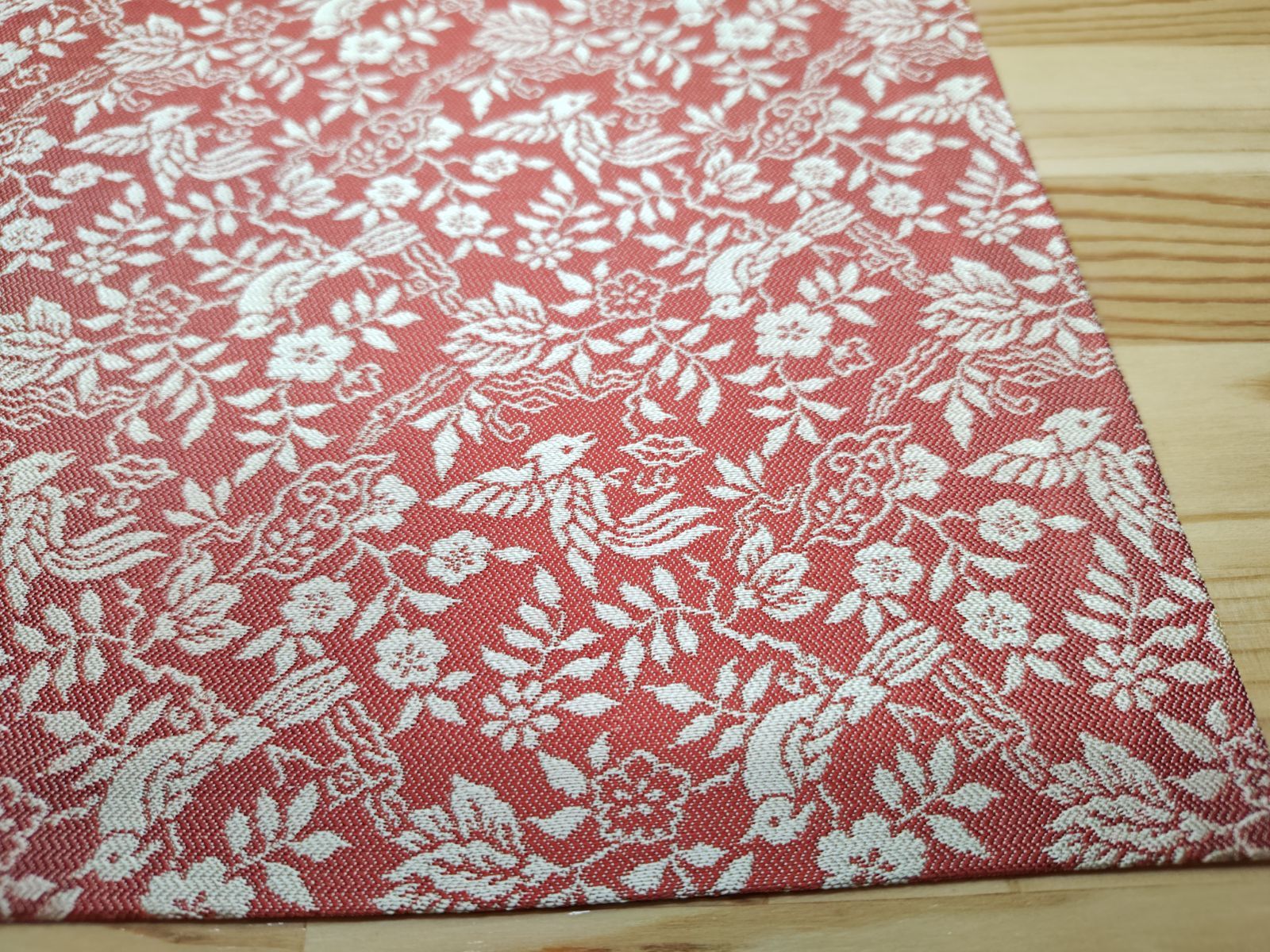逢絢亭・新品】茶道具 帛紗 出帛紗 正絹 名物裂 表千家好 紹巴 逢絢亭・新品】茶道具 帛紗 出帛紗 正絹 名物裂 表千家好 紹巴