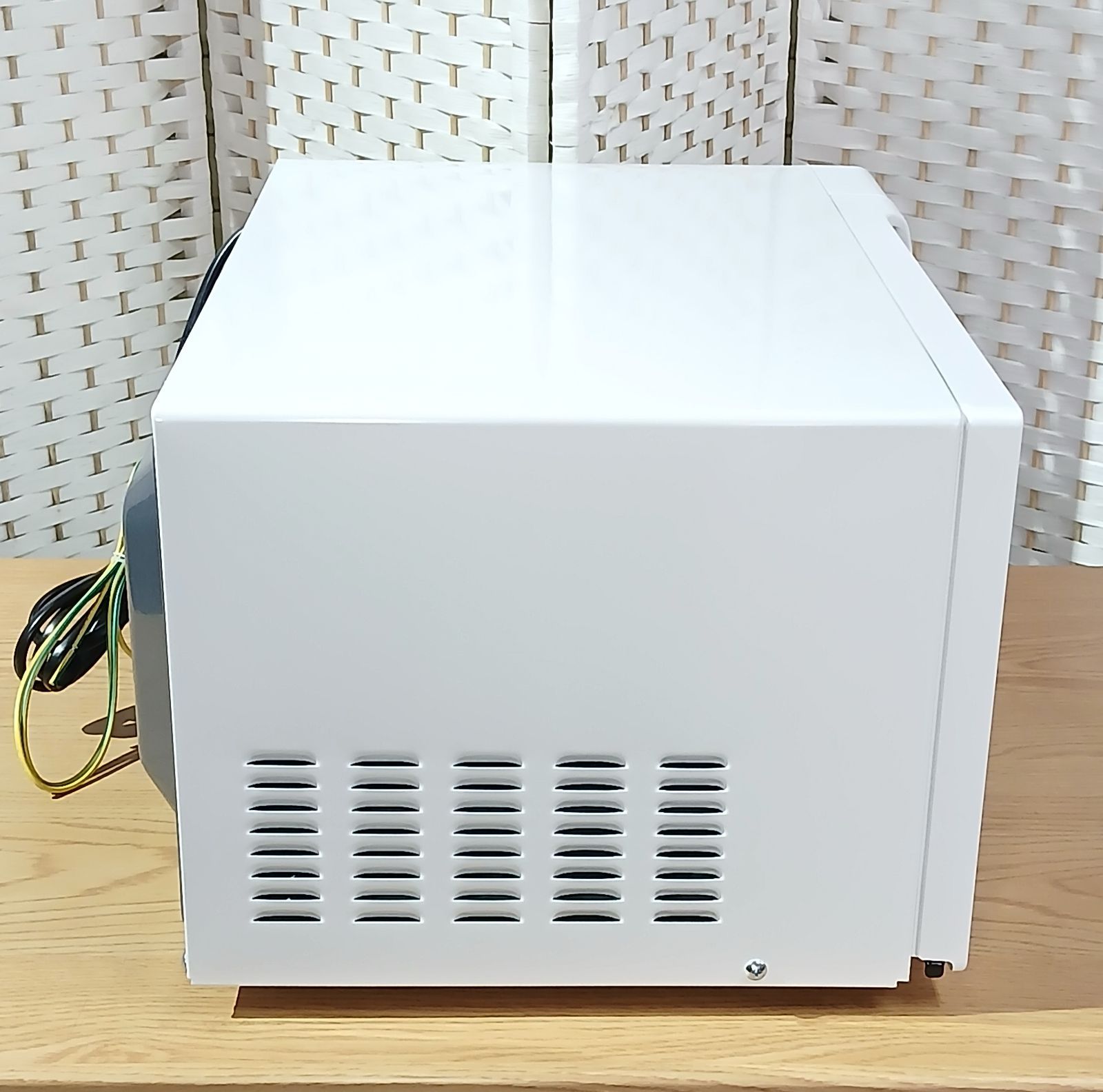 美品 SHARP シャープ 電子レンジ RE-TM18-W 2025年製 18L ターン 