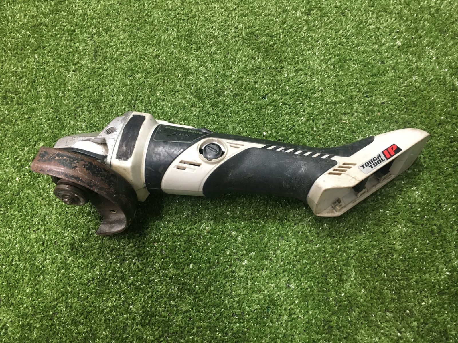中古品】【0902】☆Panasonic(パナソニック) 100㎜ 14.4v充電式 