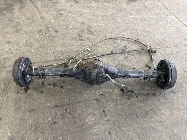 ハイエース KDH205V リアアクスルホーシング・デフホーシング DX 4WD 9人 41110-26440 42110-26520 1E7