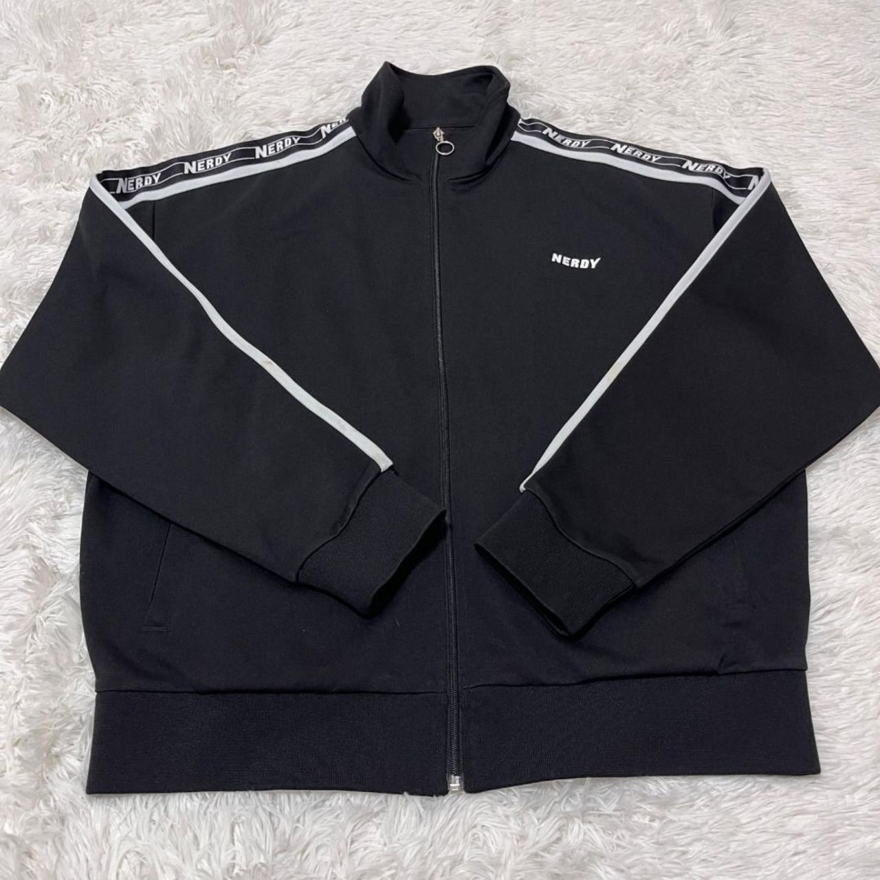 中古 Mサイズ【3営業日発送】 NERDY ノルディ ブラック トラック 
