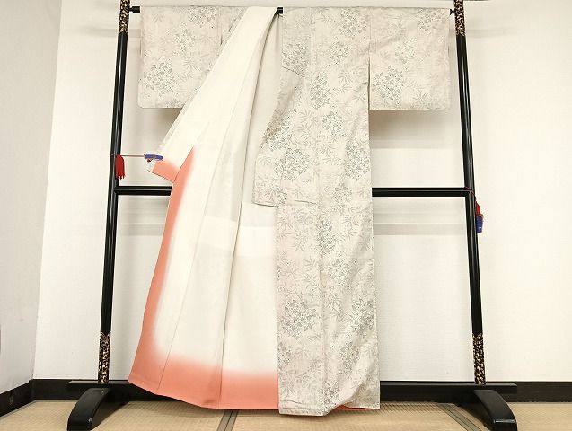 平和屋着物●本場大島紬　白大島　９マルキ　紫陽花　正絹　逸品　AABI4448ck 平和屋着物○本場大島紬 白大島 9マルキ 紫陽花 正絹 逸品 AABI4448ck