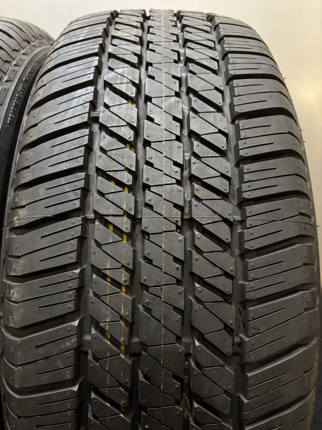 ☆新車外し品 265/60R18 BRIDGESTONE/DUELER H/T 684Ⅱ 22年製 夏 