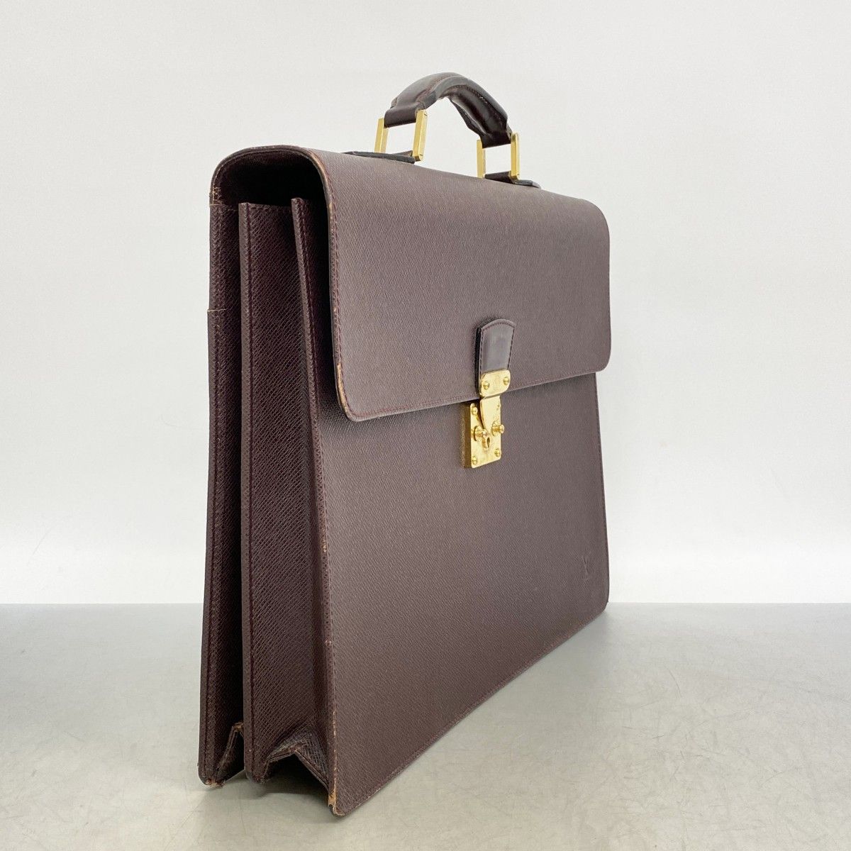 LOUIS セルヴィエット ルイヴィトン クラド VUITTON ⁄ 質屋かんてい局