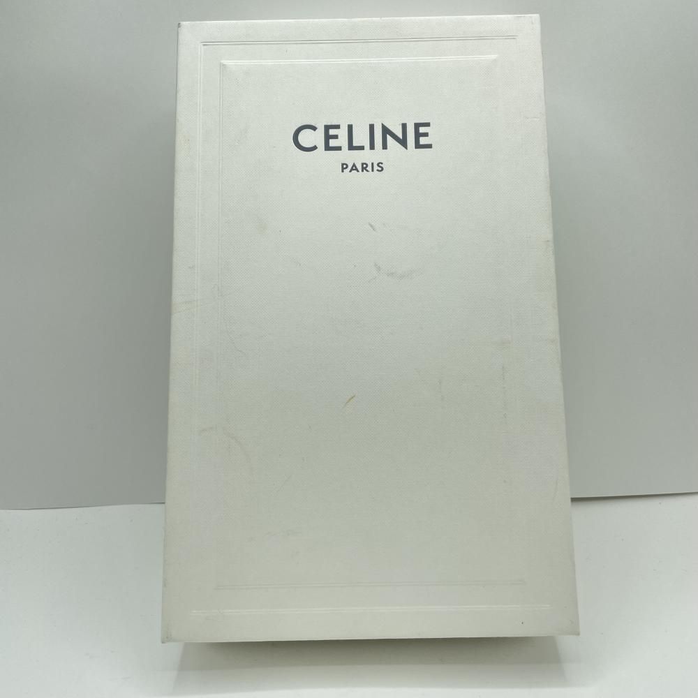【中古】CELINE ラージストラップウォレット 2つ折り財布 グレー[79][240079030967] 中古】CELINE ラージストラップウォレット 2つ折り財布 グレー[79