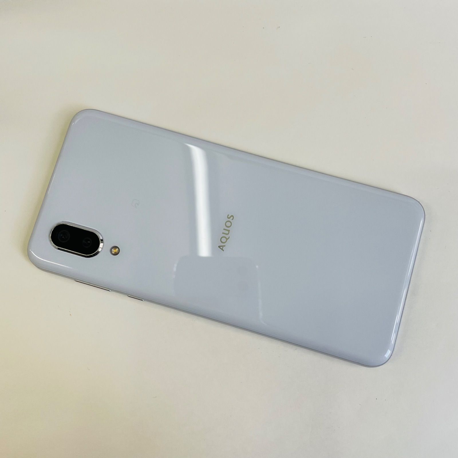 AQUOS sense3 plus 901SH SIMフリー GB/RAM - メルカリ