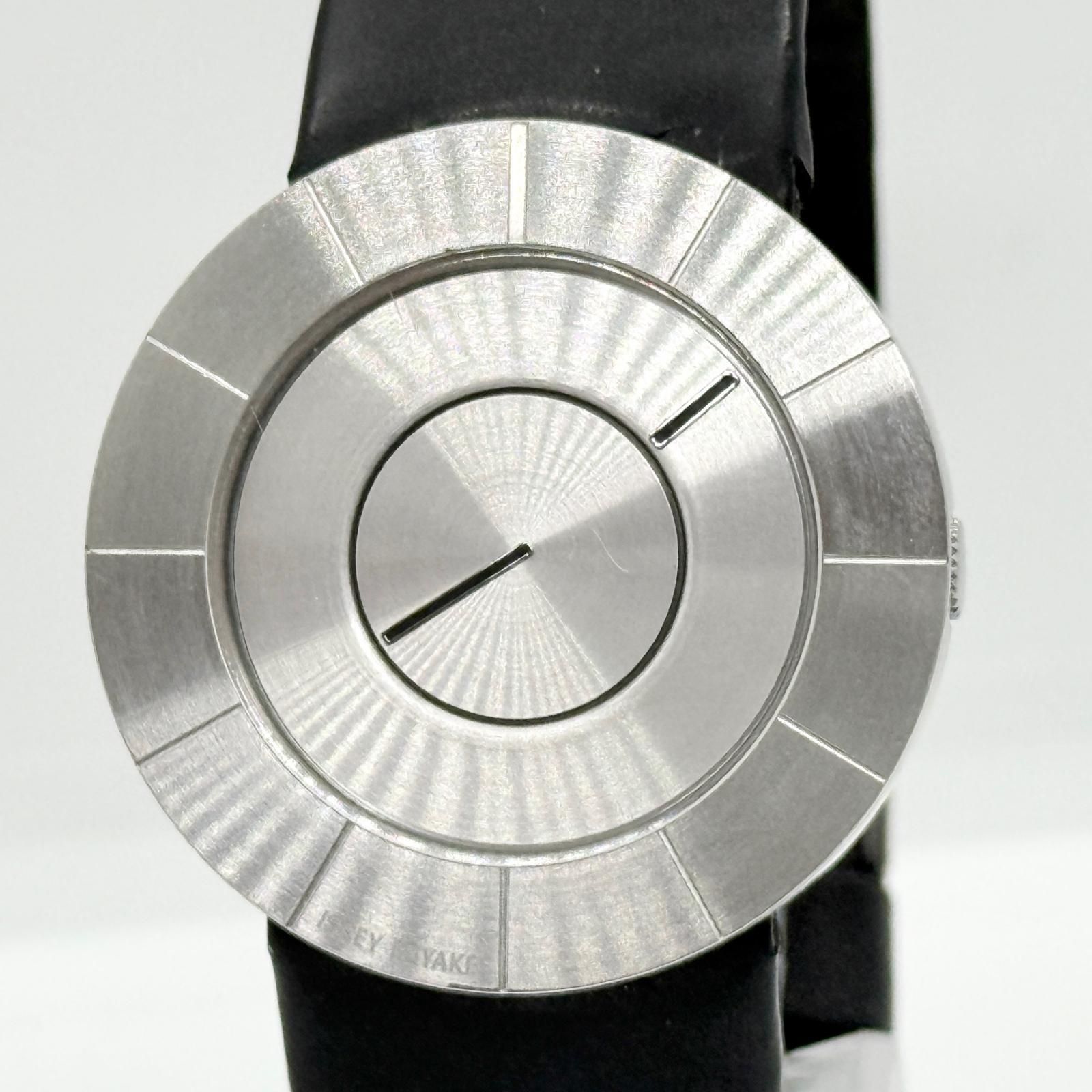 ISSEY MIYAKE 吉岡徳仁デザイン VJ20-0010 シルバー QZ メンズ 腕時計