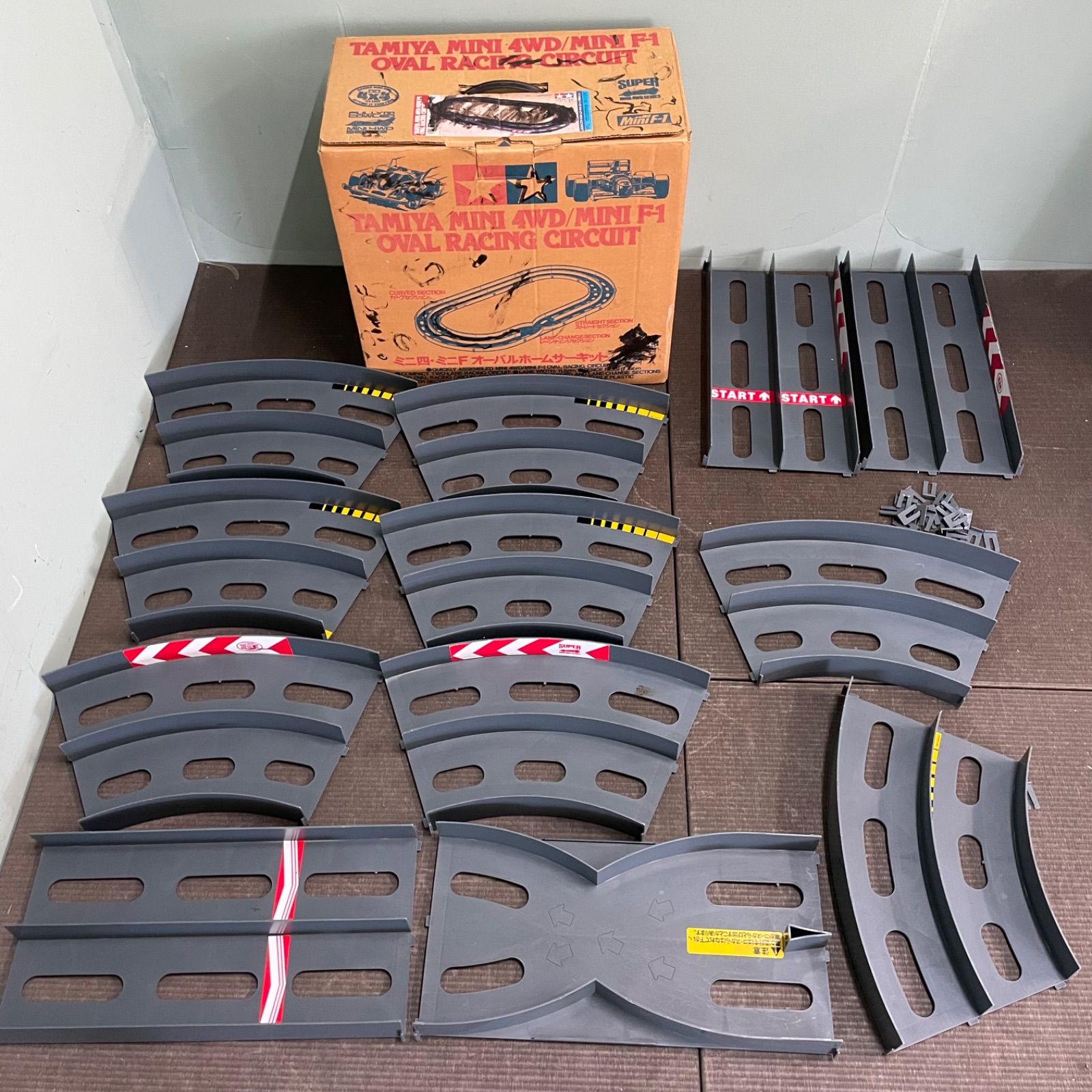 模型・プラモデル TAMIYA ミニ四駆 オーバルホームサーキット