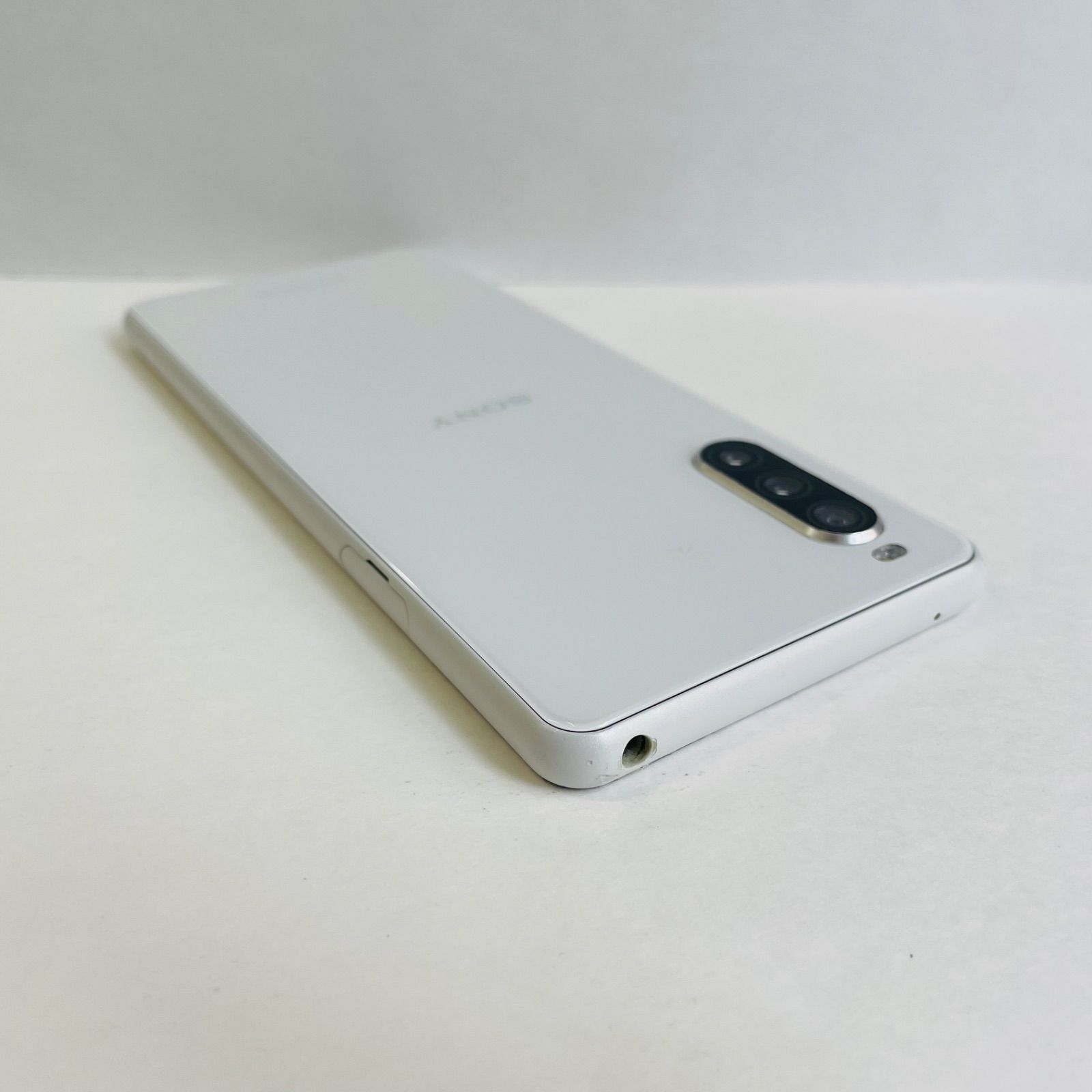 Xperia 10 II SOV43 SIMフリー ジャンク - メルカリ